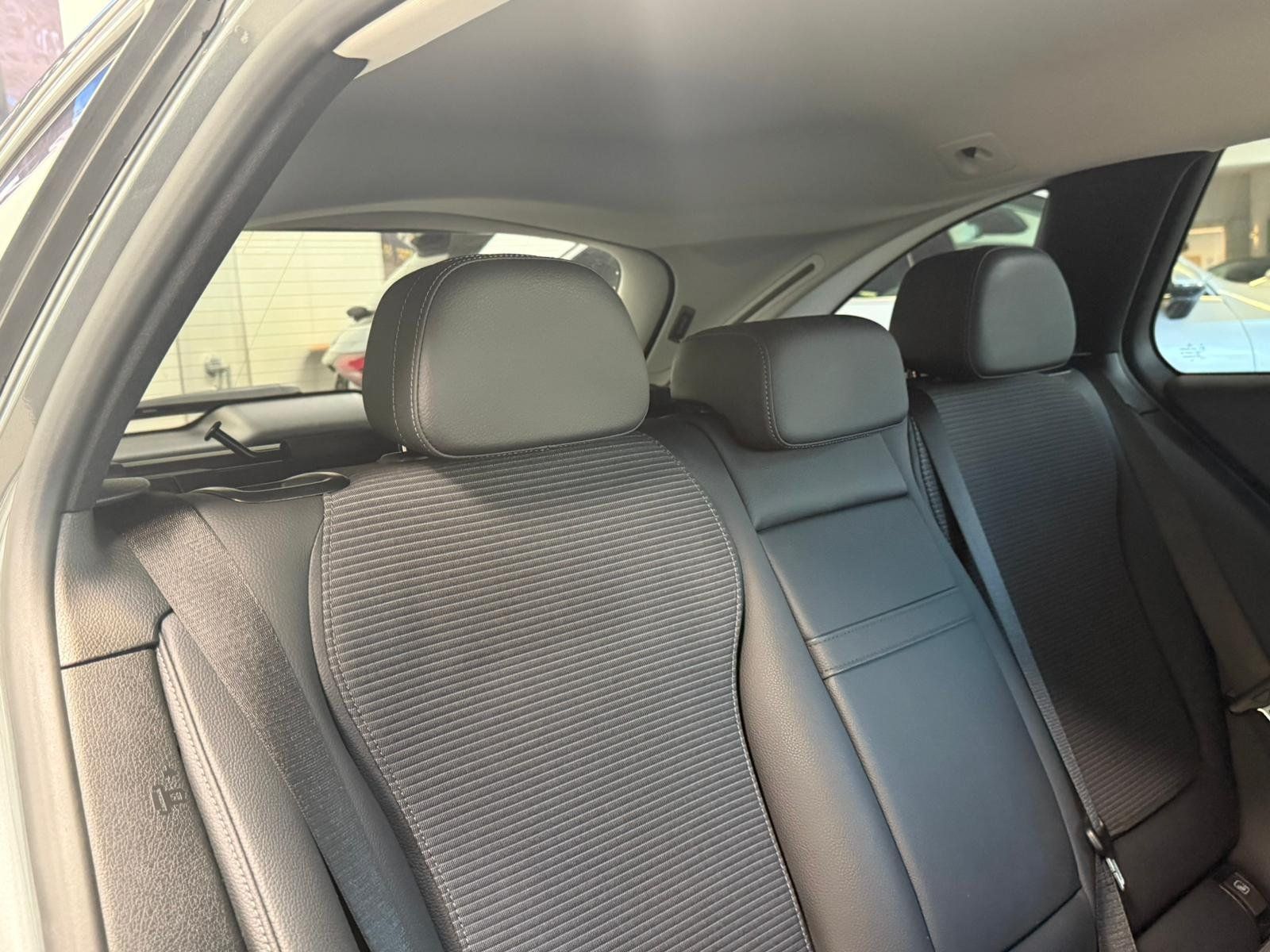 Fahrzeugabbildung Mercedes-Benz C 180 T AVANTGARDE ADVPLUS+DISTRO+MEMORY+TOTWINK