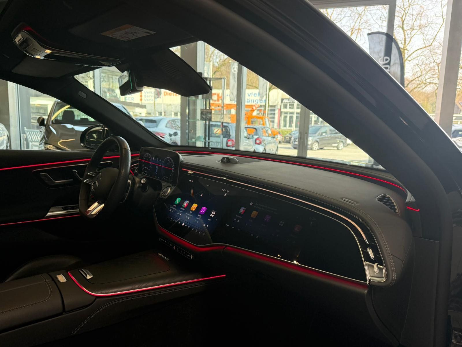 Fahrzeugabbildung Mercedes-Benz E53 4M+ DRIVERS+BURM4D+DISTR+HUD+PANO+MEMORY+360