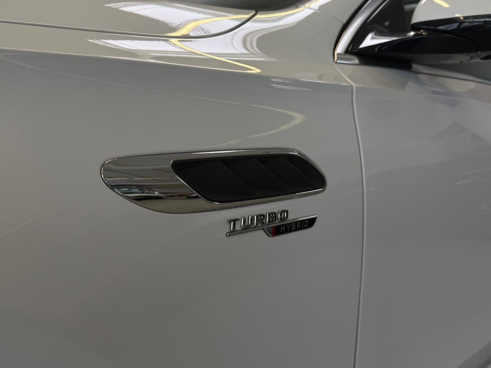 Fahrzeugabbildung Mercedes-Benz E 53 4M+ T DISTR+BURM4D+AHK+PANO+HUD+MEMORY+360°