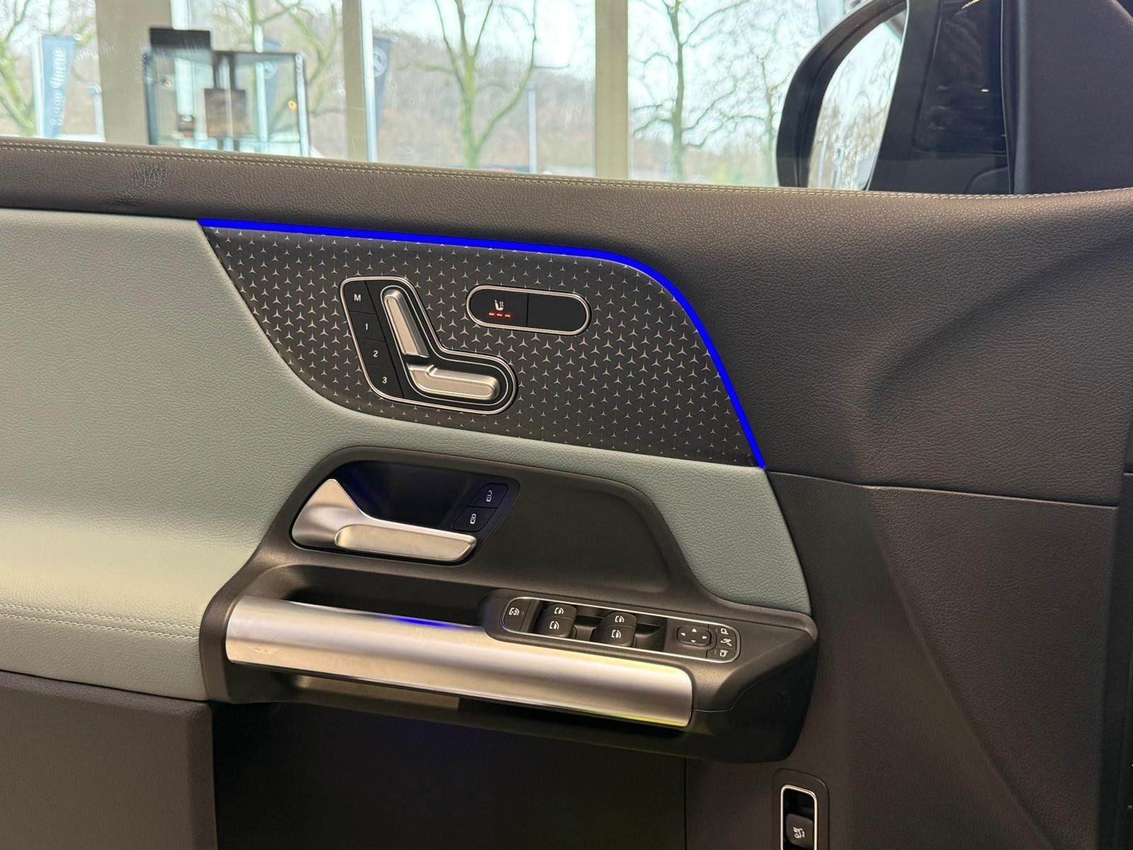 Fahrzeugabbildung Mercedes-Benz GLA 220 d 4M AMG DISTR+PANO+BURM+MEMORY+HUD+EDW