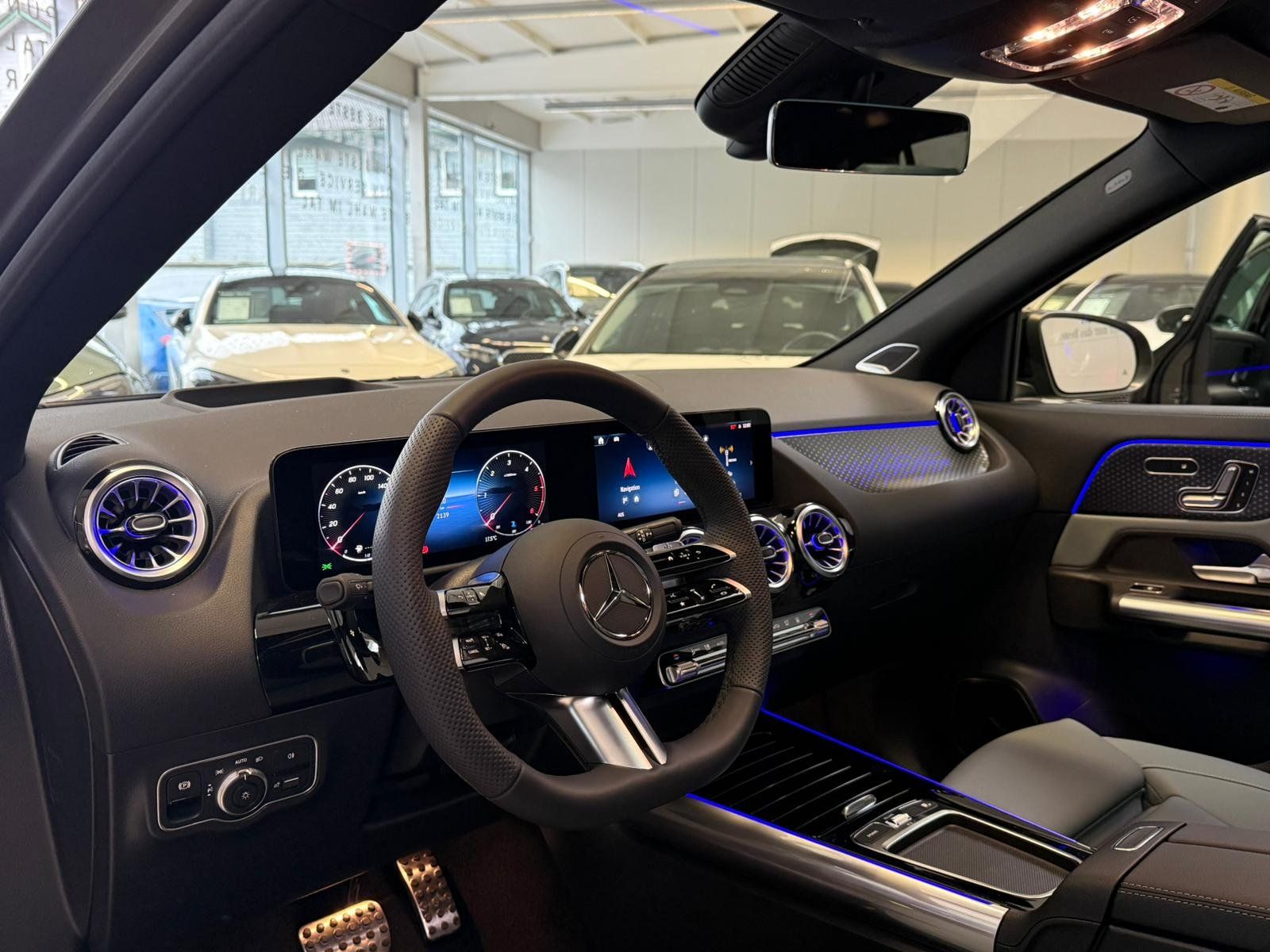 Fahrzeugabbildung Mercedes-Benz GLA 220 d 4M AMG DISTR+PANO+BURM+MEMORY+HUD+EDW