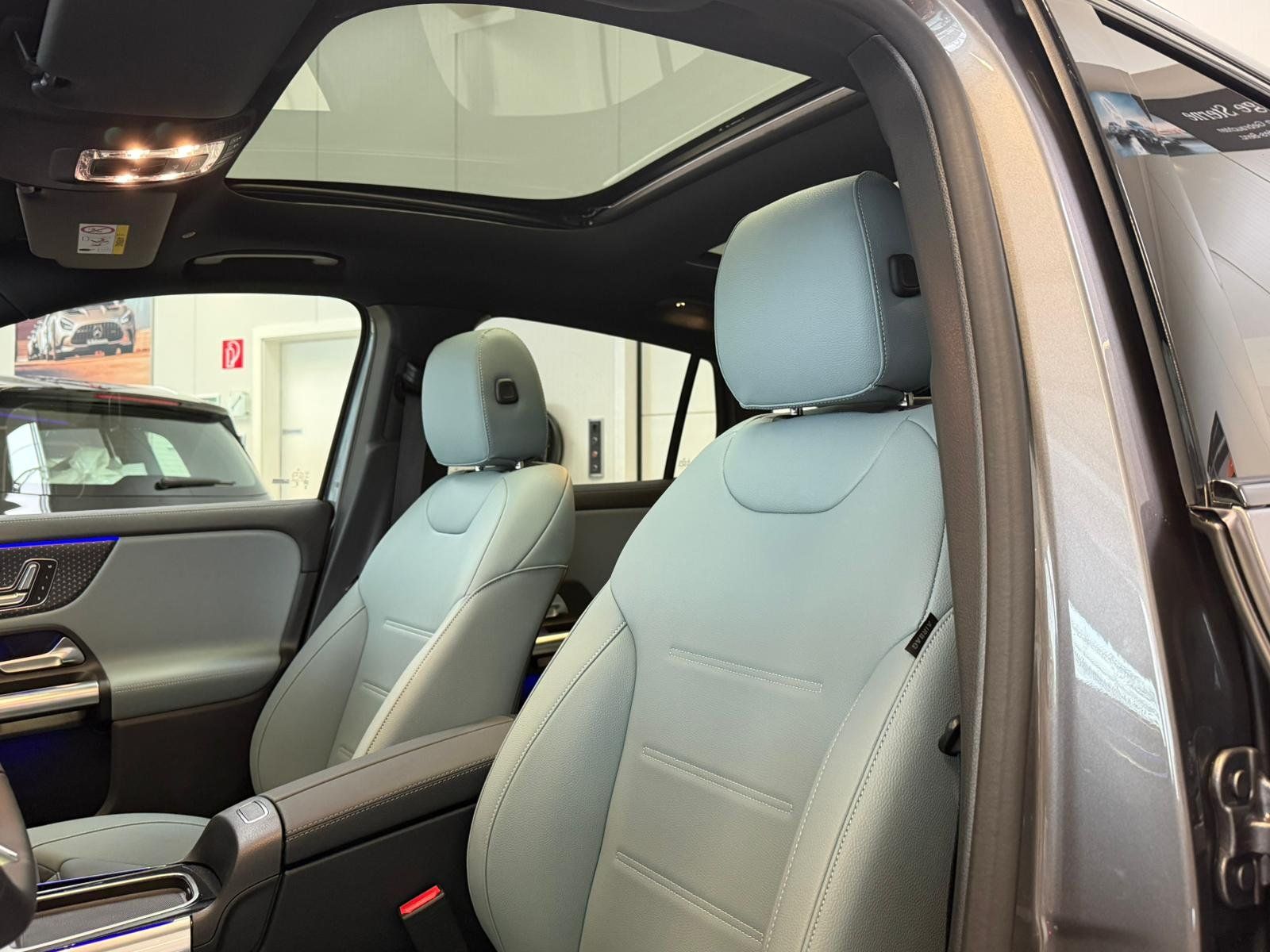 Fahrzeugabbildung Mercedes-Benz GLA 220 d 4M AMG DISTR+PANO+BURM+MEMORY+HUD+EDW