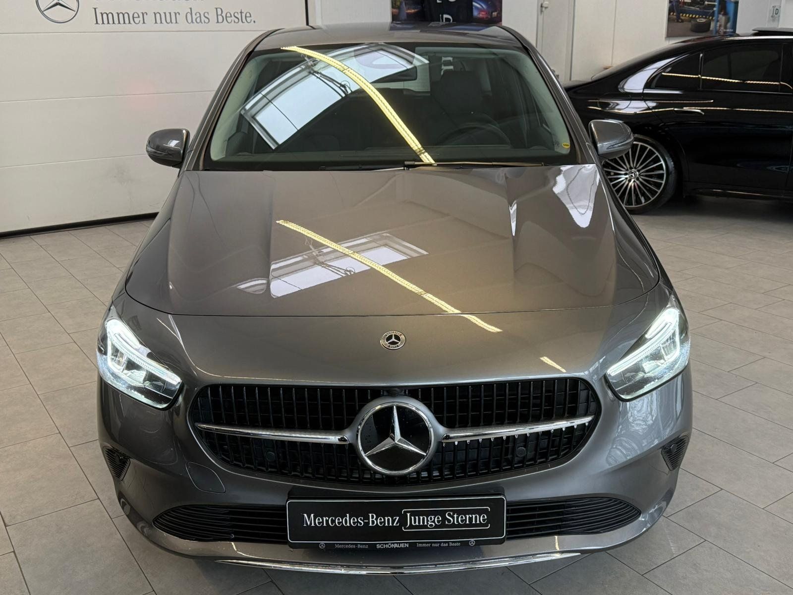 Fahrzeugabbildung Mercedes-Benz B 200 d PROGRESSIVE+DISTR+MEMORY+FAP+TOTW+KAMERA