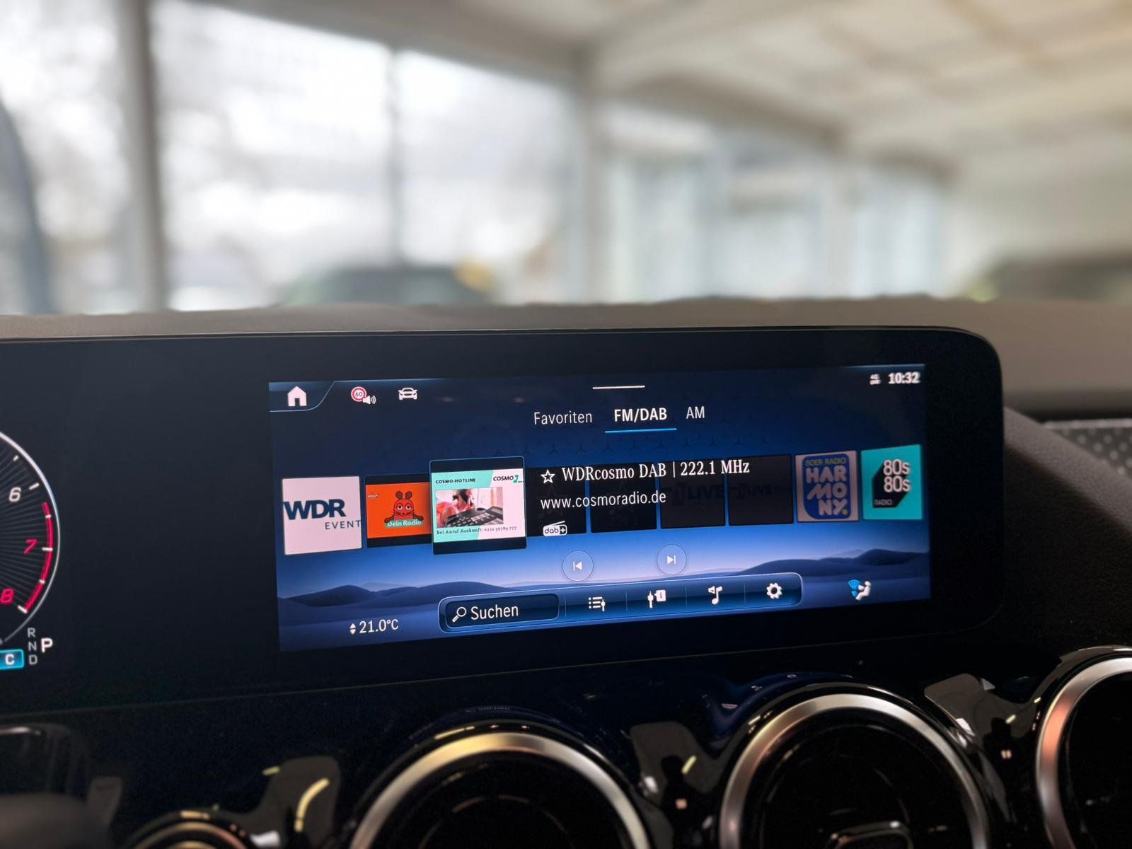 Fahrzeugabbildung Mercedes-Benz B 200 PROGRESSIVE KAMERA+AHK+EASYPACK+LED+LENKHZ