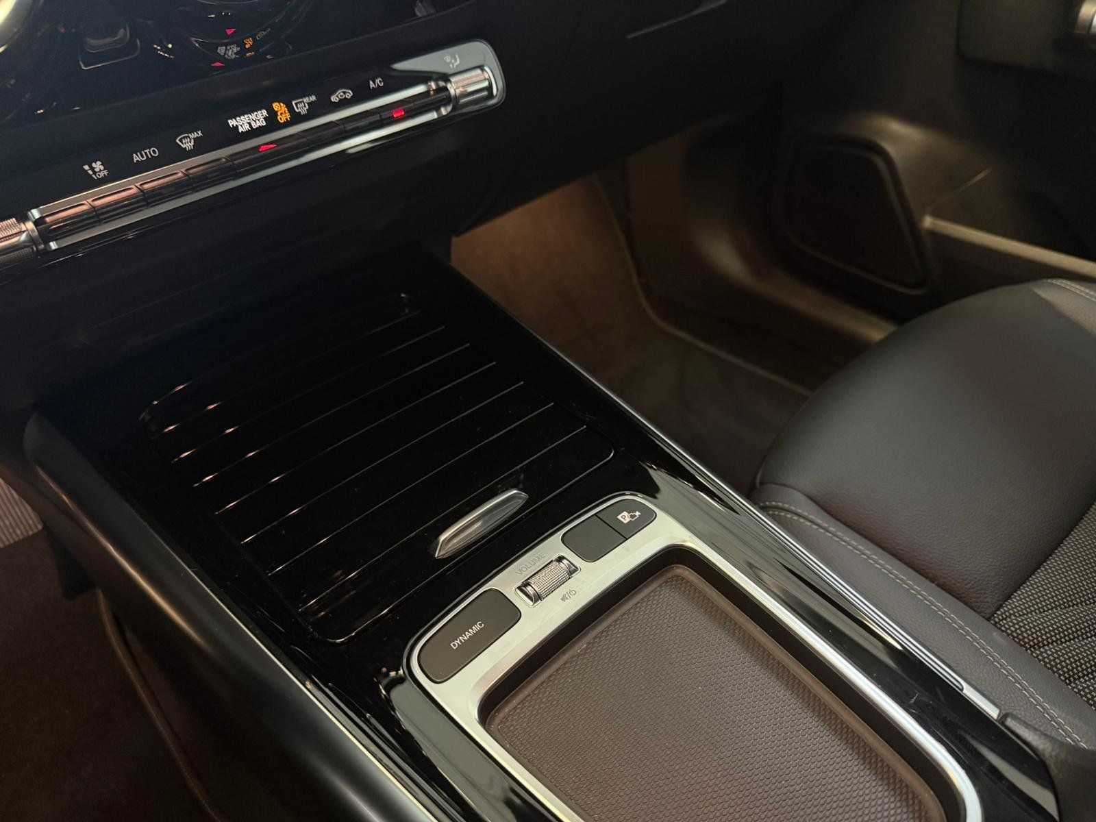 Fahrzeugabbildung Mercedes-Benz B 200 PROGRESSIVE KAMERA+AHK+EASYPACK+LED+LENKHZ