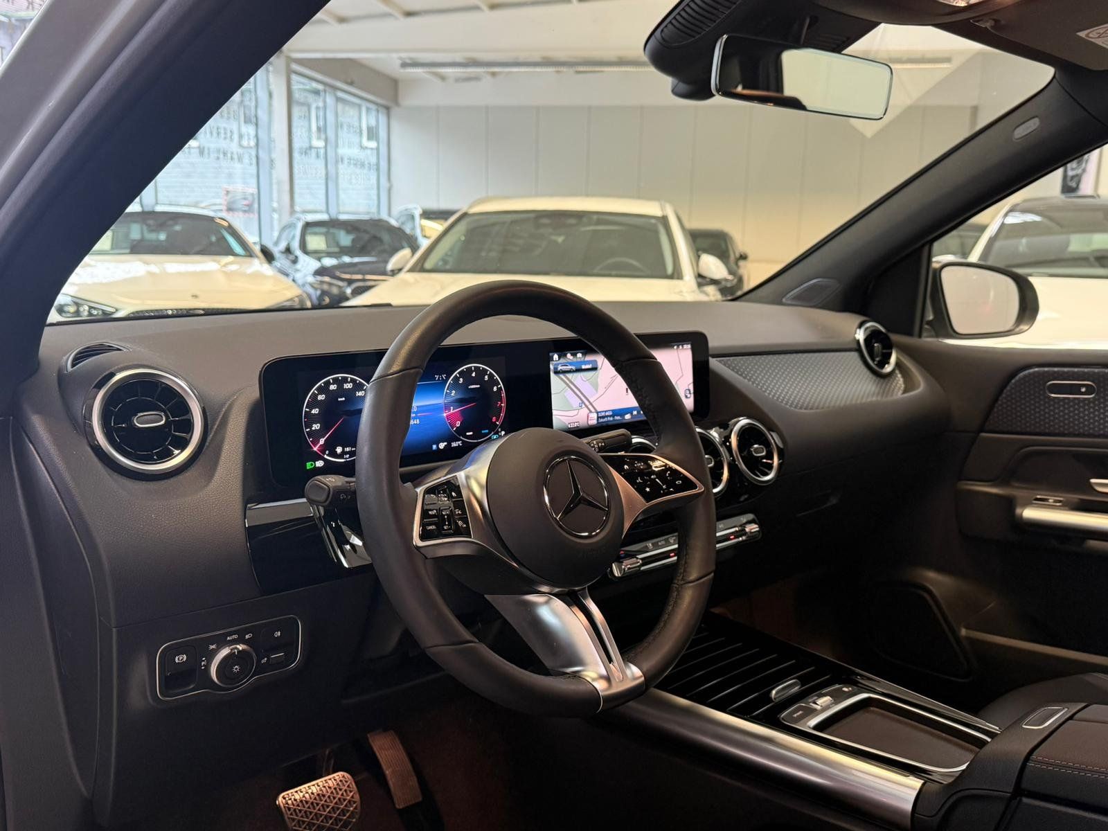 Fahrzeugabbildung Mercedes-Benz B200 PROGRESSIVE KAMERA+LED+EASYPACK+CARPLAY+DAB