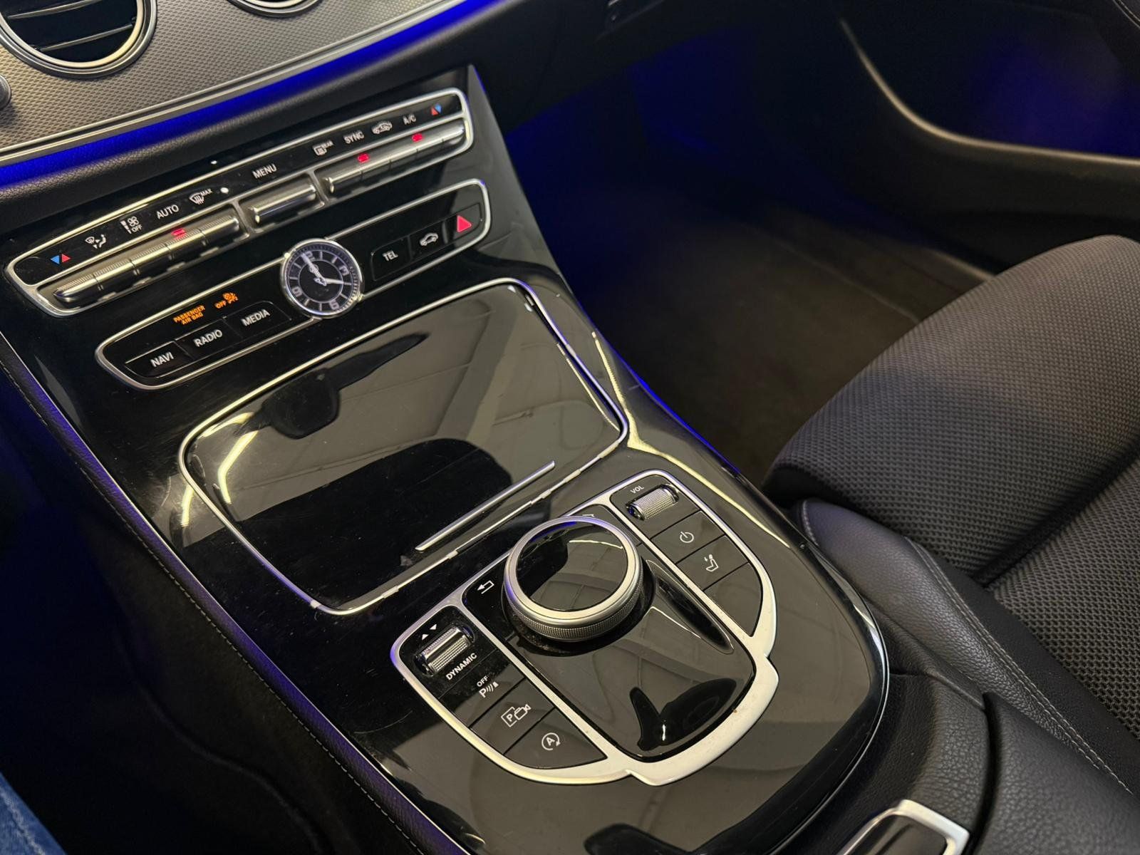 Fahrzeugabbildung Mercedes-Benz E 200 T Avantgarde VK NUR AN GEWERBE!