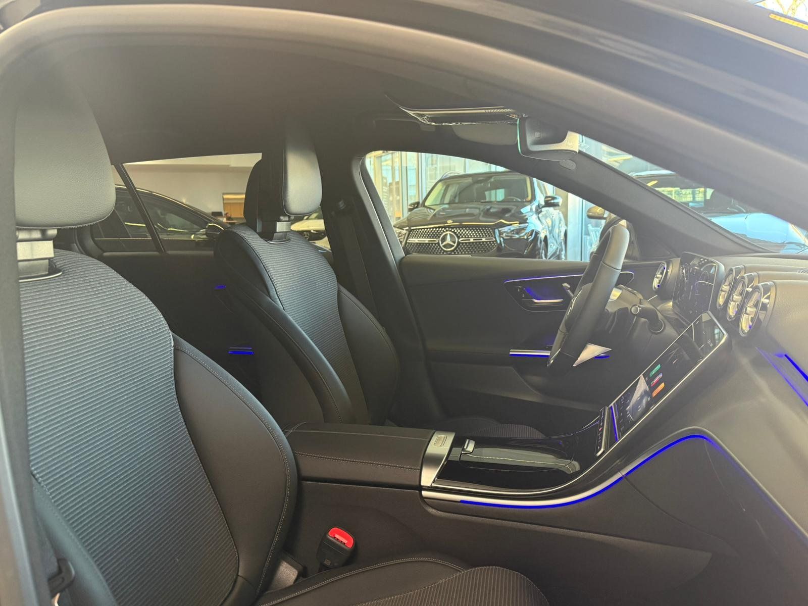 Fahrzeugabbildung Mercedes-Benz C 200d T AVANTGARDE ADV.PLUS+MEMORY+AHK+LED+TOTW