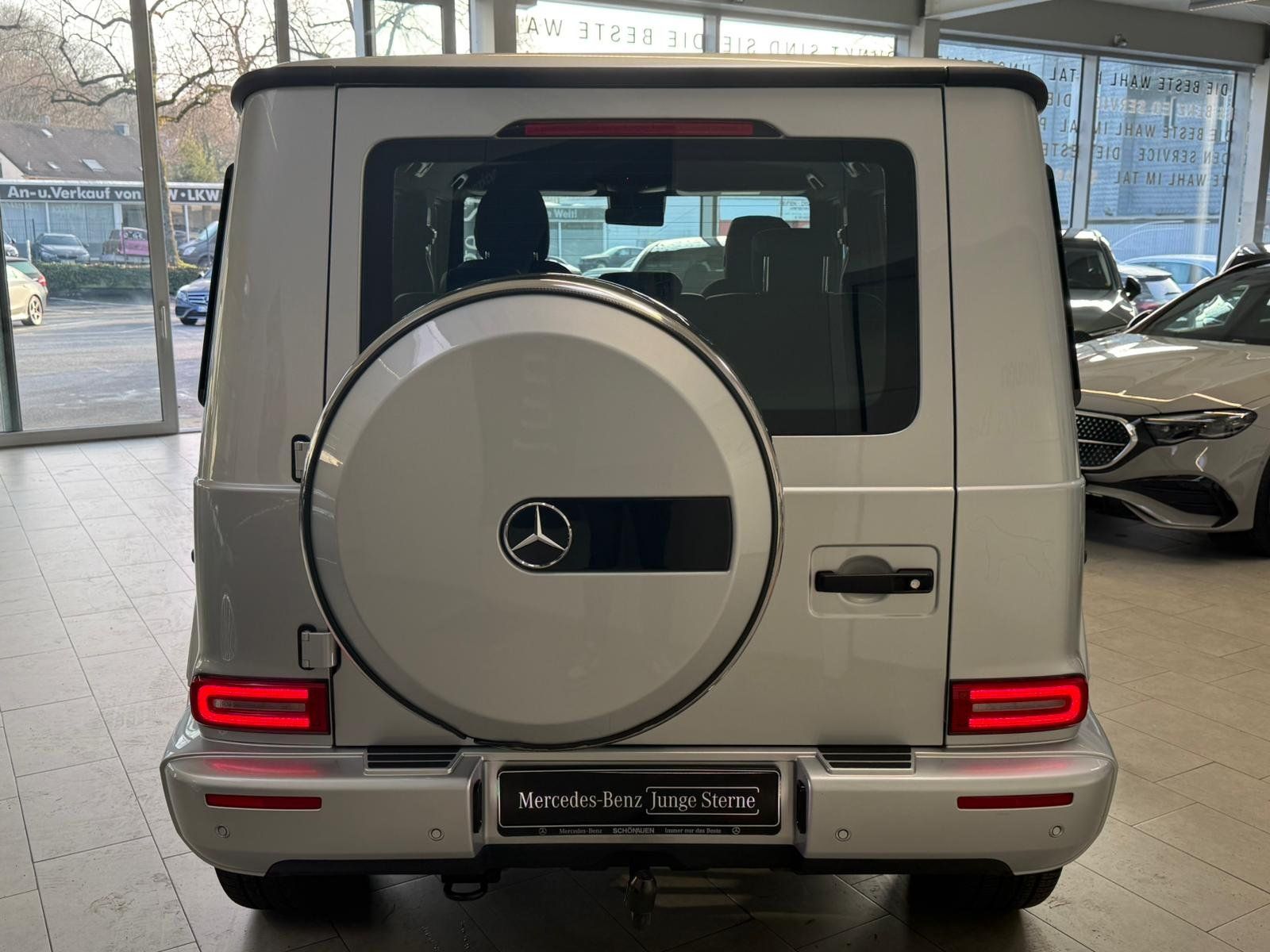 Fahrzeugabbildung Mercedes-Benz G 350 d AMG 20"+DISTR+AHK+MBEAM+SHD+MEMORY+360°