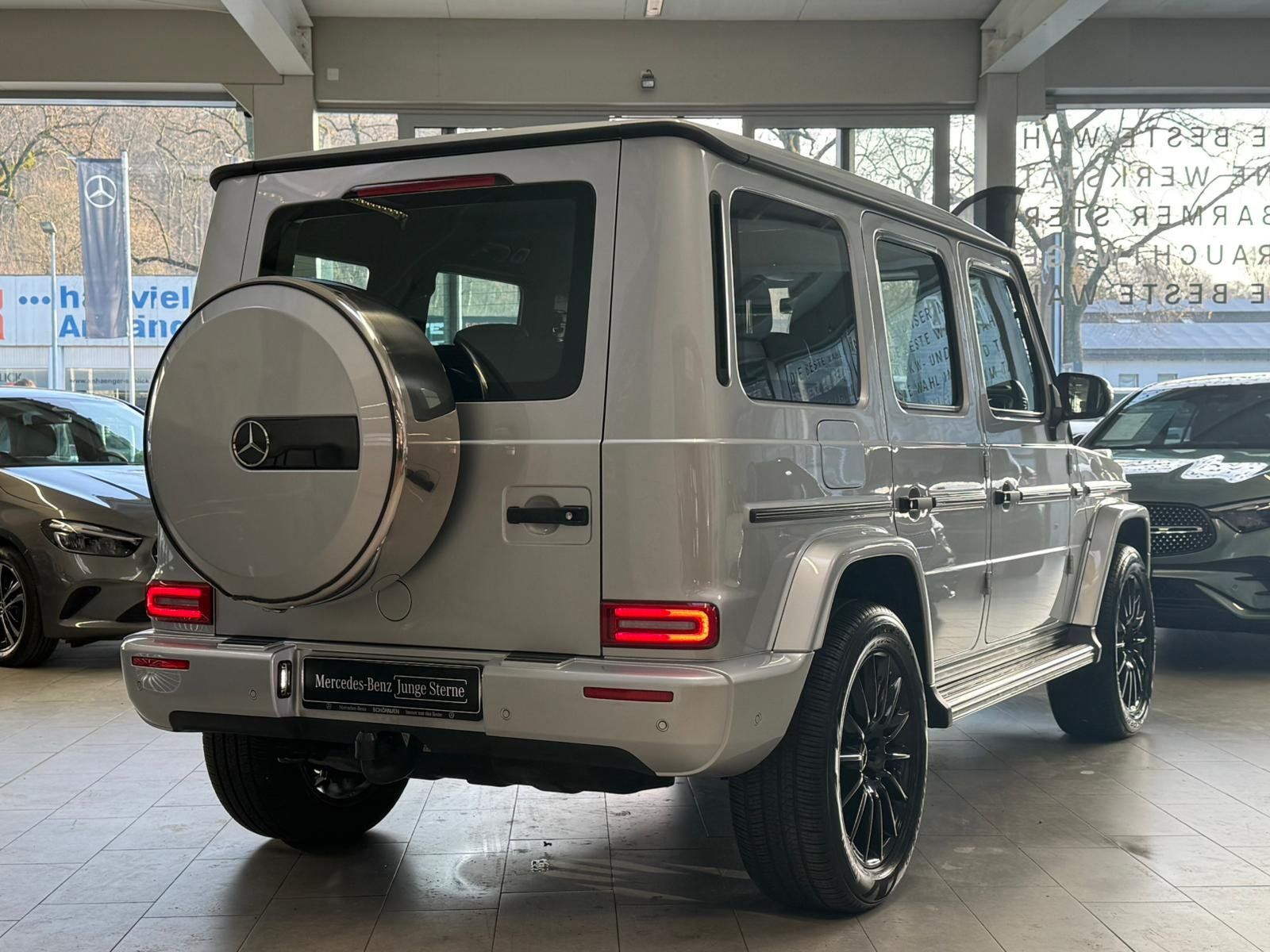Fahrzeugabbildung Mercedes-Benz G 350 d AMG 20"+DISTR+AHK+MBEAM+SHD+MEMORY+360°