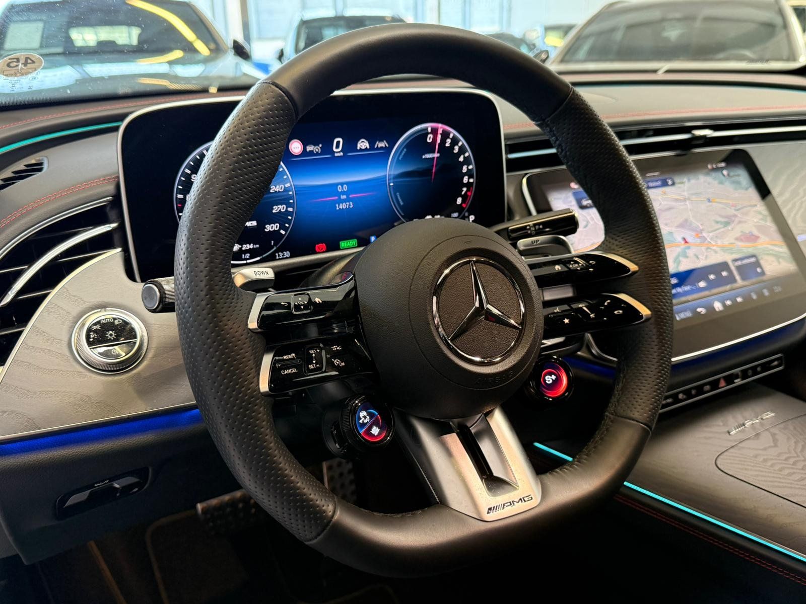 Fahrzeugabbildung Mercedes-Benz E 53 Hybrid 4M+ T DRIVERS+DISTR+AHK+BURM+MEMORY