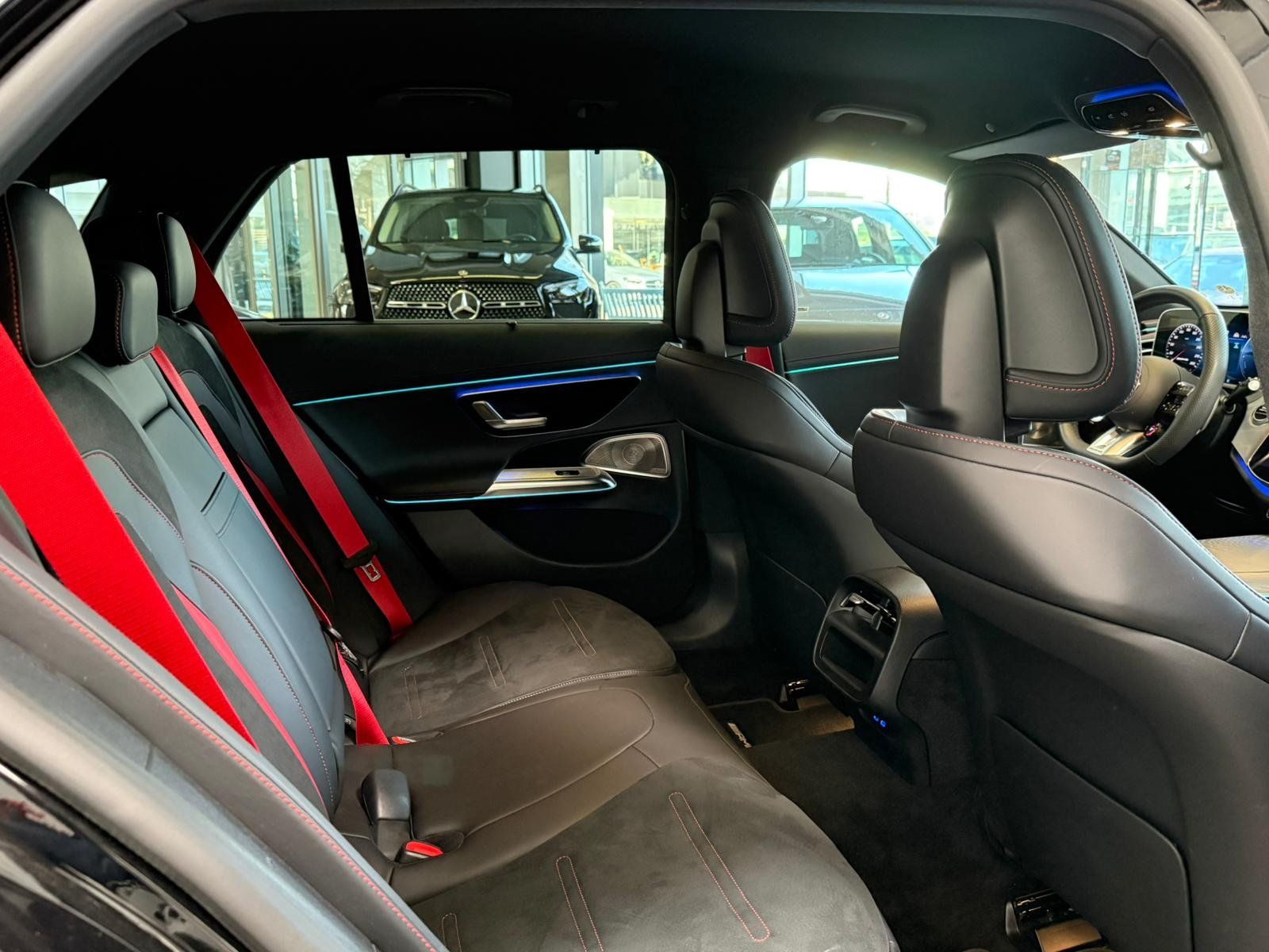 Fahrzeugabbildung Mercedes-Benz E 53 Hybrid 4M+ T DRIVERS+DISTR+AHK+BURM+MEMORY