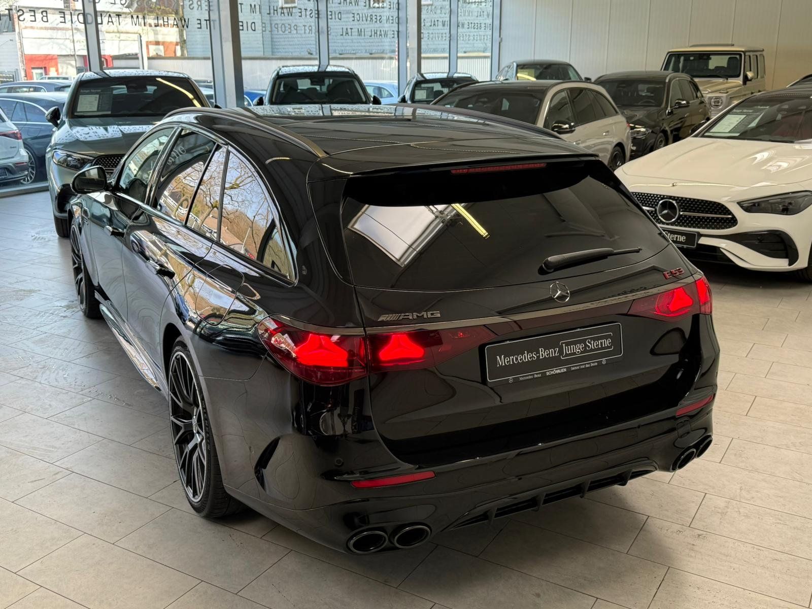 Fahrzeugabbildung Mercedes-Benz E 53 Hybrid 4M+ T DRIVERS+DISTR+AHK+BURM+MEMORY