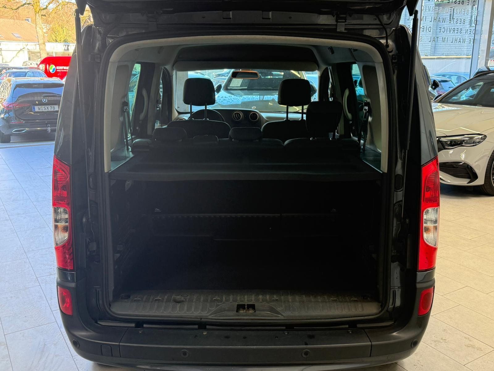 Fahrzeugabbildung Mercedes-Benz 111 CDI Lang TOURER EDITION+KAMERA+NAVI+DAB