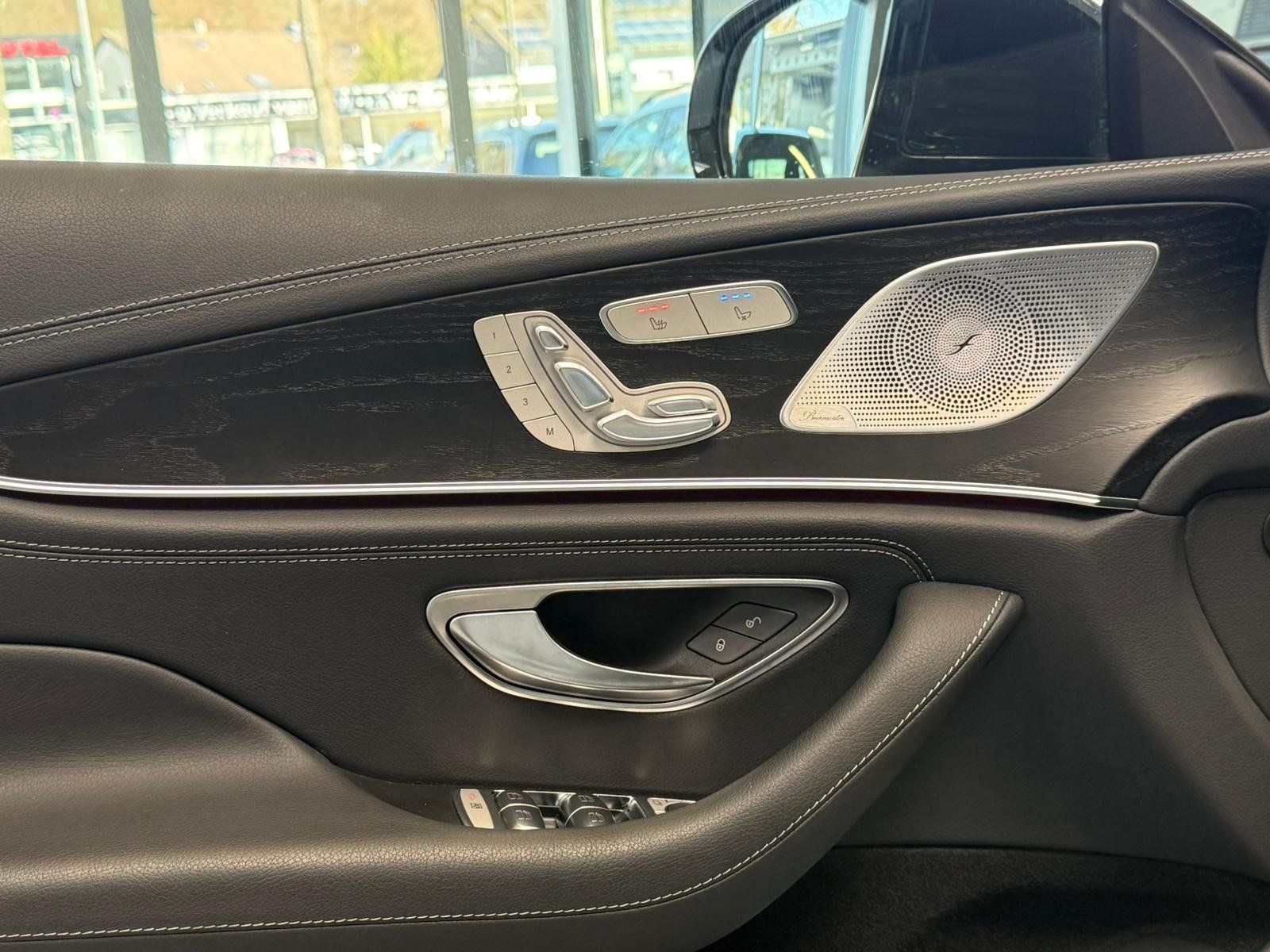 Fahrzeugabbildung Mercedes-Benz CLS 400 d 4M AMG DISTR+BURM+NIGHT+SHD+MBEAM+FAP