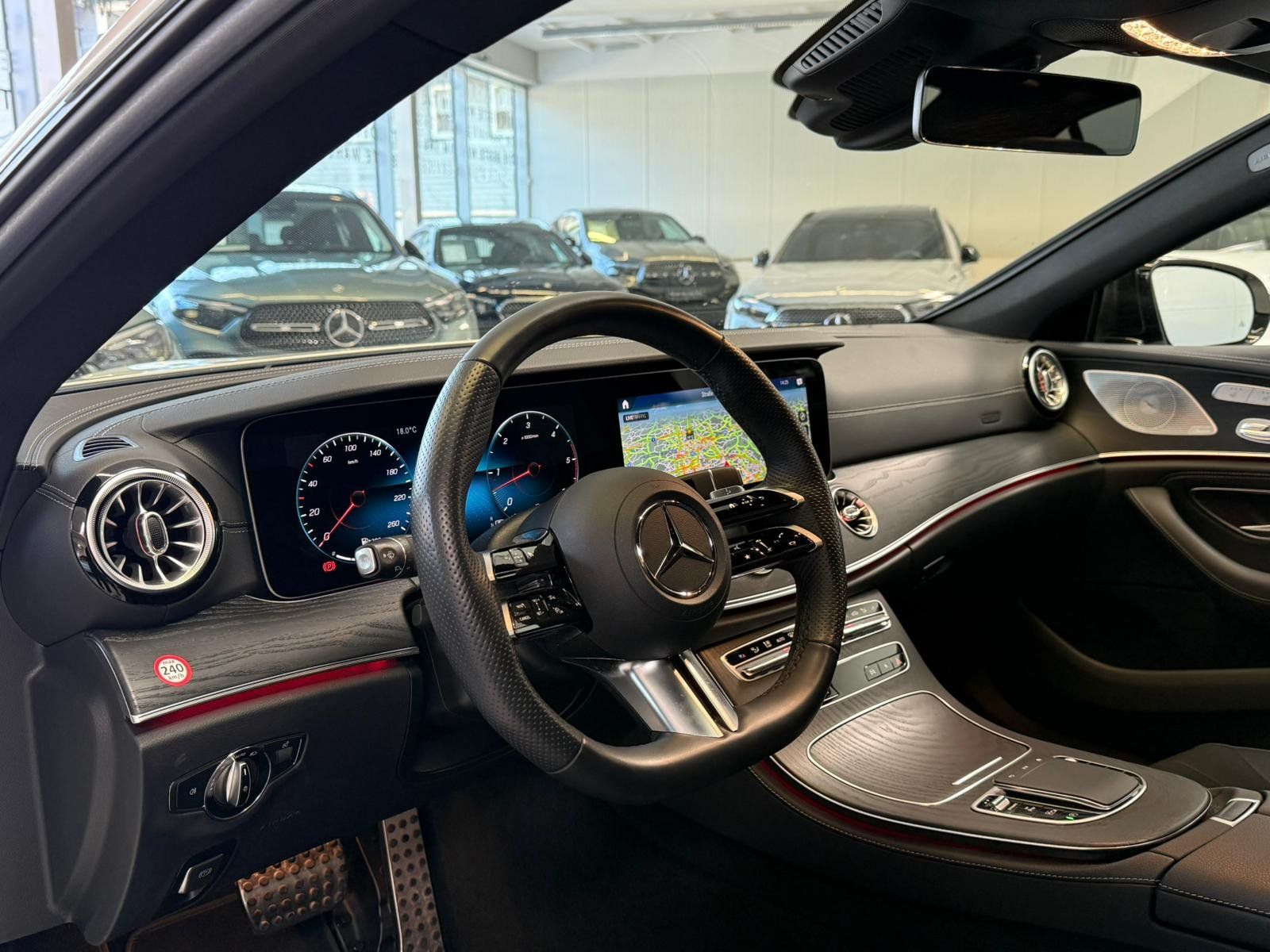 Fahrzeugabbildung Mercedes-Benz CLS 400 d 4M AMG DISTR+BURM+NIGHT+SHD+MBEAM+FAP