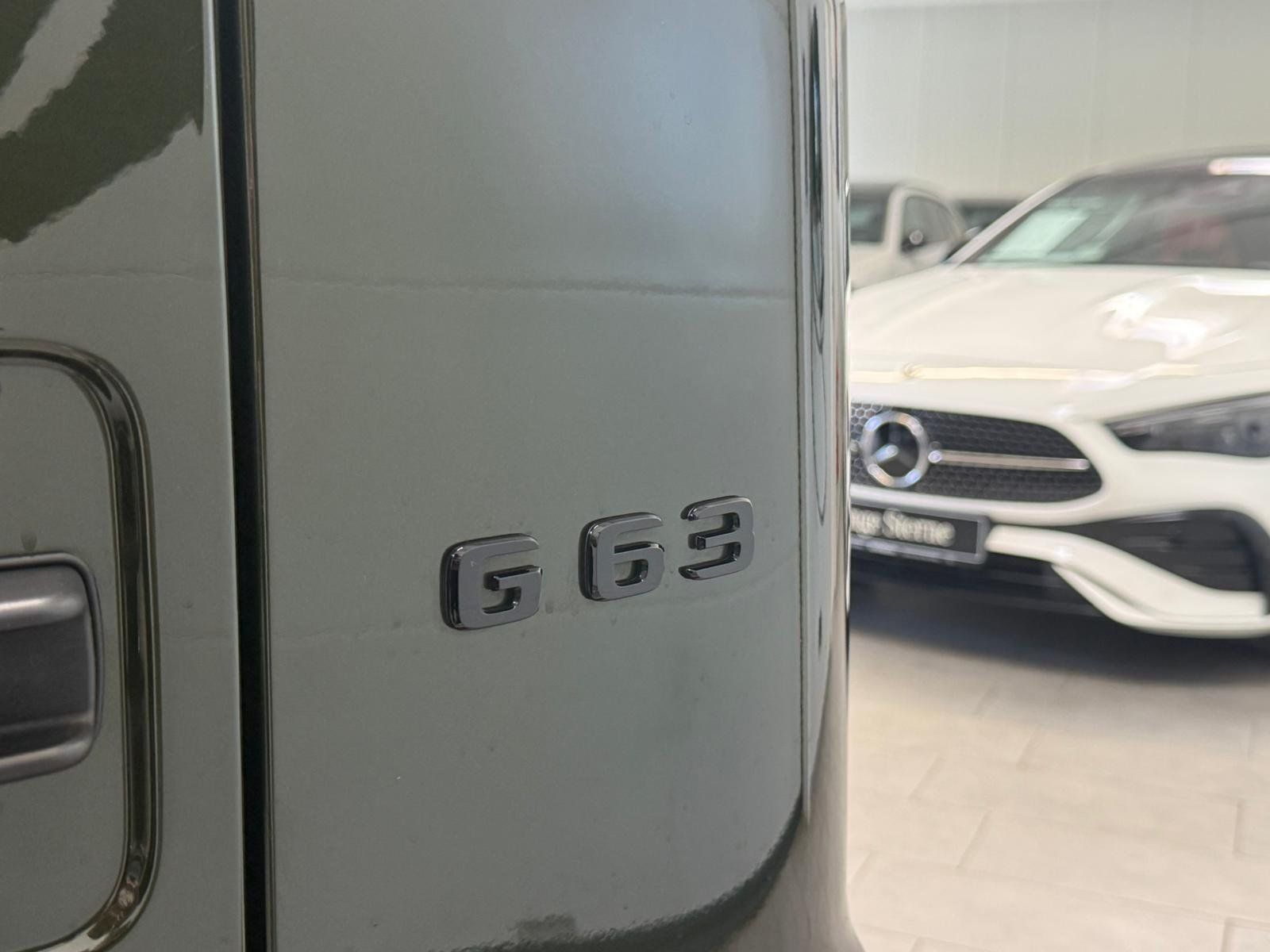 Fahrzeugabbildung Mercedes-Benz Mercedes-AMG G 63 MANUFKT.+SUPERIOR+STDHZ+NIGHT