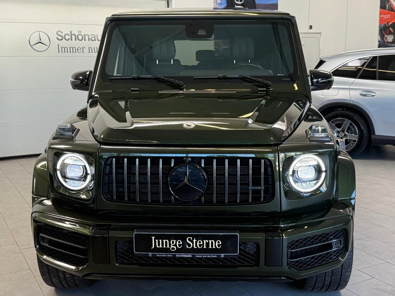 Fahrzeugabbildung Mercedes-Benz Mercedes-AMG G 63 MANUFKT.+SUPERIOR+STDHZ+NIGHT