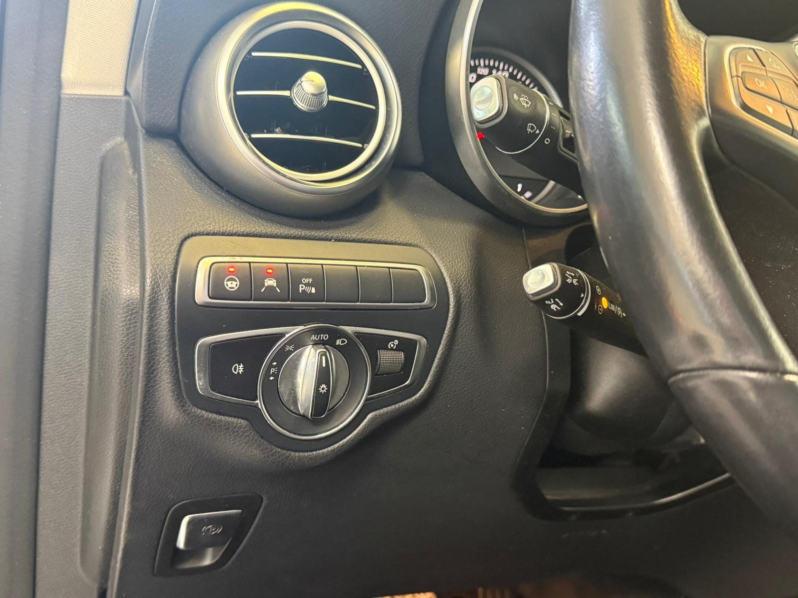 Fahrzeugabbildung Mercedes-Benz GLC 250 d Exclusive 4M DISTR+AHK+LED+EDW+KAMERA