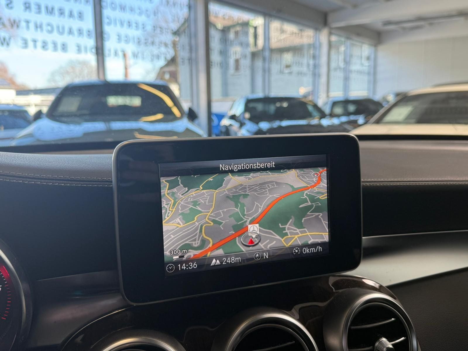 Fahrzeugabbildung Mercedes-Benz GLC 250 d Exclusive 4M DISTR+AHK+LED+EDW+KAMERA