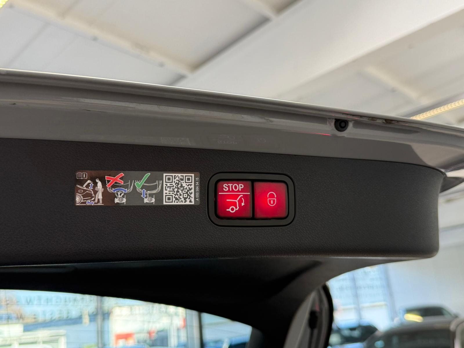 Fahrzeugabbildung Mercedes-Benz E53 Hybrid 4M+ T DISTR+PANO+HUD+AHK+BURM4D+NIGHT