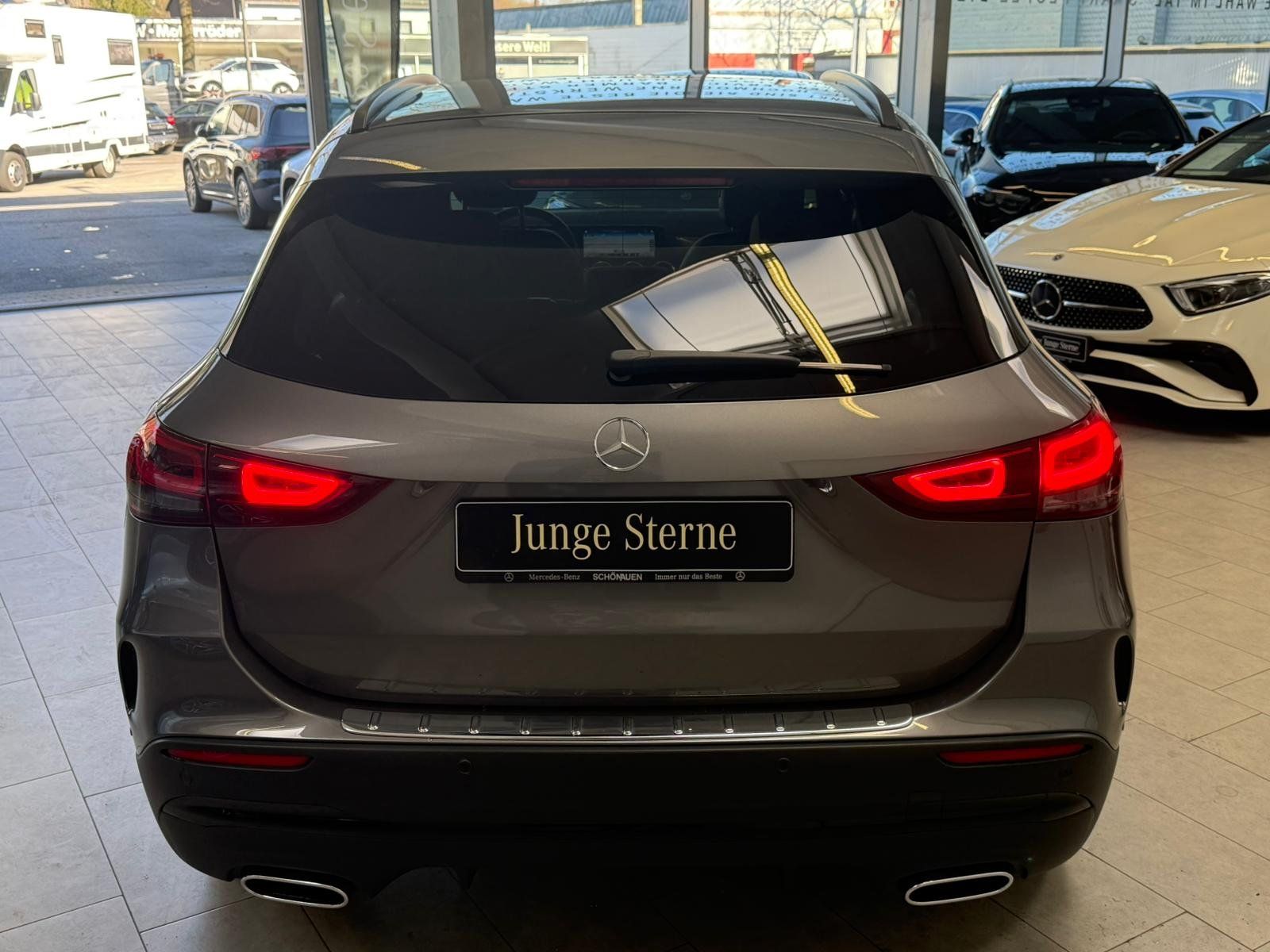 Fahrzeugabbildung Mercedes-Benz GLA 250 4M Edition 1 AMG LED+AHK+KAMERA+KEYLESS