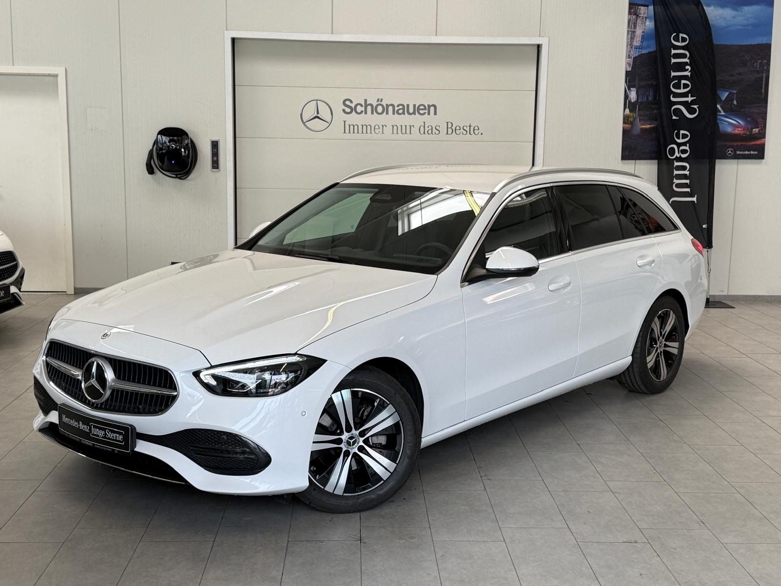 Mercedes-Benz C 180 T Avantgarde KAMERA+AHK+MEMORY+KEYLESS+LED