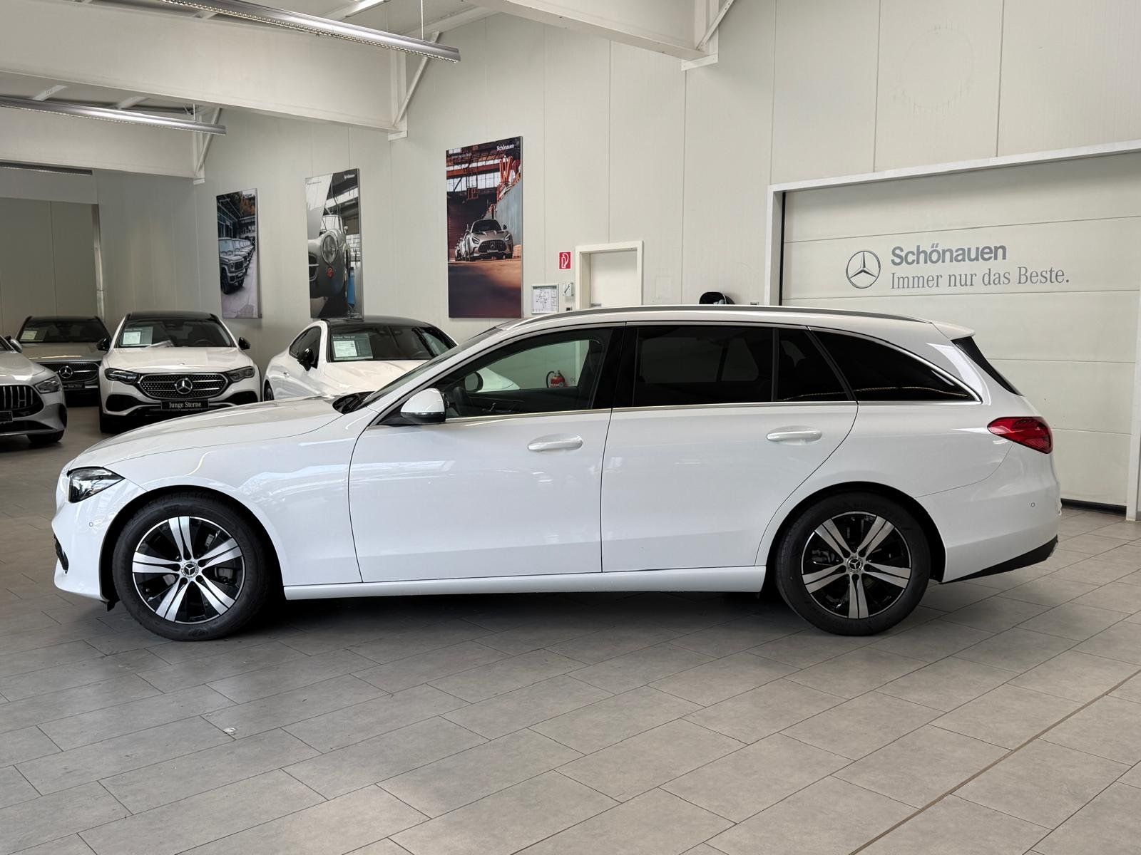 Fahrzeugabbildung Mercedes-Benz C 180 T Avantgarde KAMERA+AHK+MEMORY+KEYLESS+LED