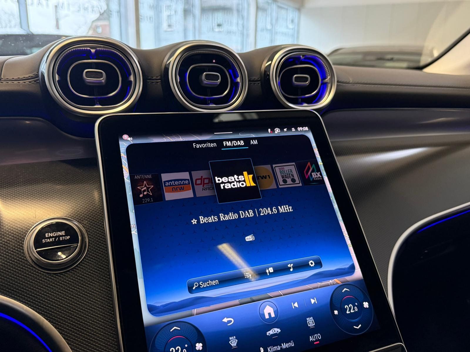 Fahrzeugabbildung Mercedes-Benz GLC 300 de 4M AMG DISTR+AHK+BURM+PANO+HUD+MEMORY