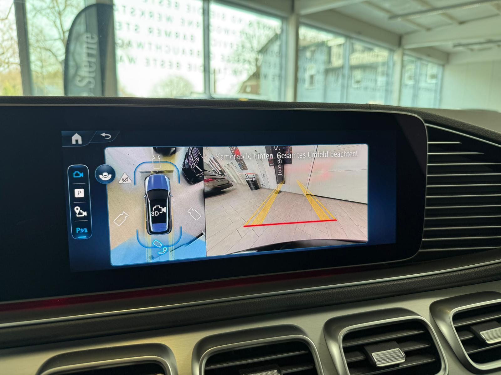 Fahrzeugabbildung Mercedes-Benz GLE 53 4M+ PANO+HUD+BURM+AHK+DISTR+MBEAM+NIGHT