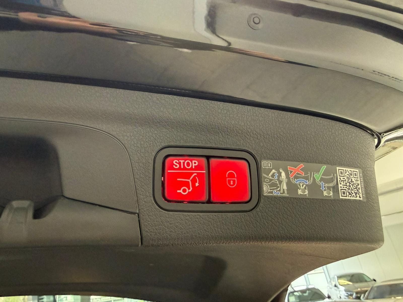 Fahrzeugabbildung Mercedes-Benz GLE 53 4M+ PANO+HUD+BURM+AHK+DISTR+MBEAM+NIGHT