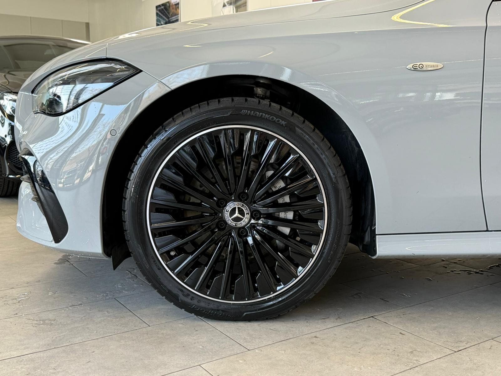 Fahrzeugabbildung Mercedes-Benz CLE 300 e AMG+NIGHT+DISTR+PANO+BURM+AHK+MEMORY