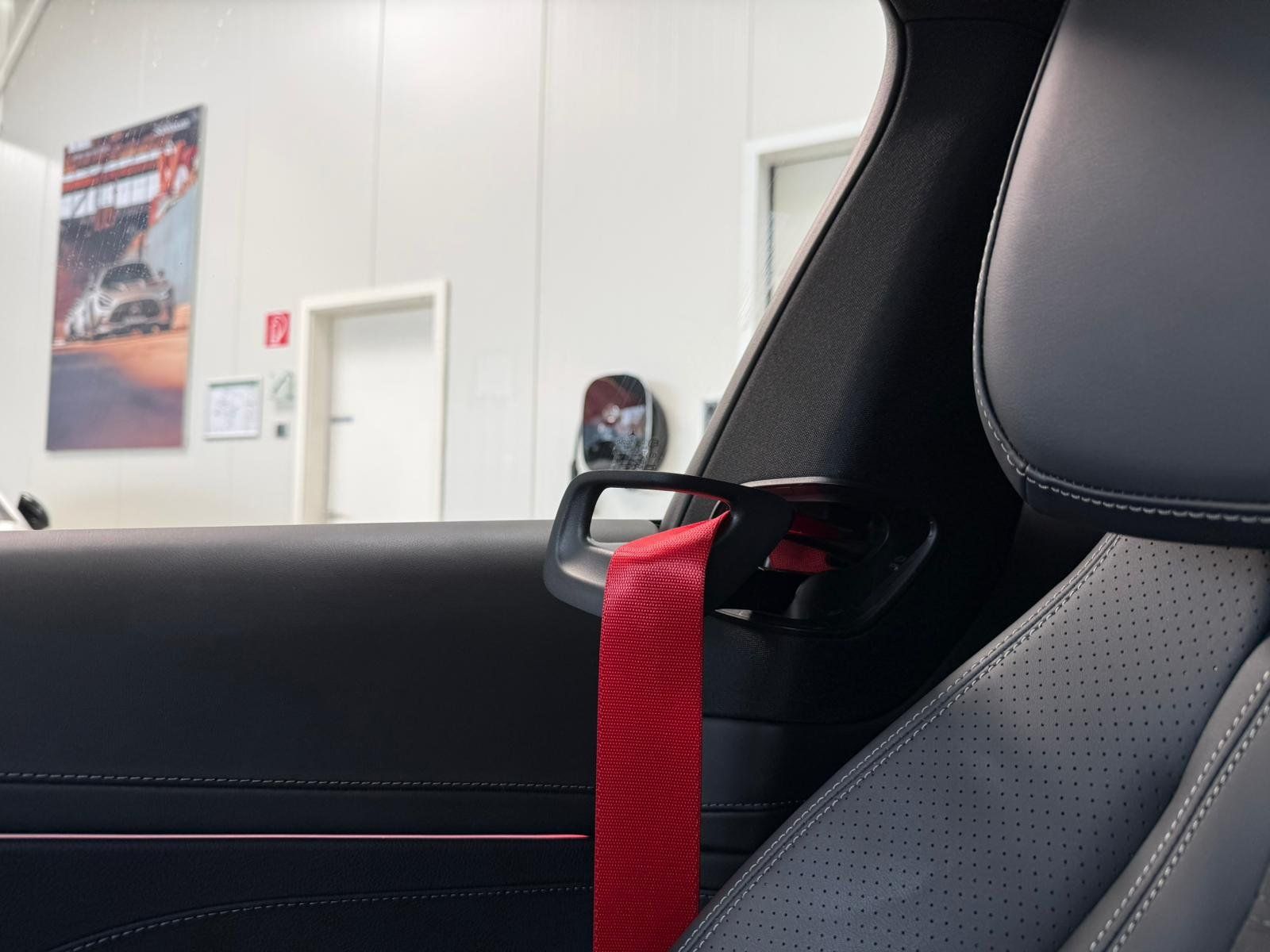 Fahrzeugabbildung Mercedes-Benz CLE 300 e AMG+NIGHT+DISTR+PANO+BURM+AHK+MEMORY