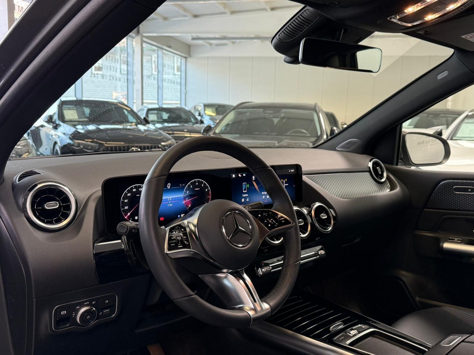 Fahrzeugabbildung Mercedes-Benz B 200 PROGRESSIVE KAMER+EASYPACK+LED+CARPLAY+DAB