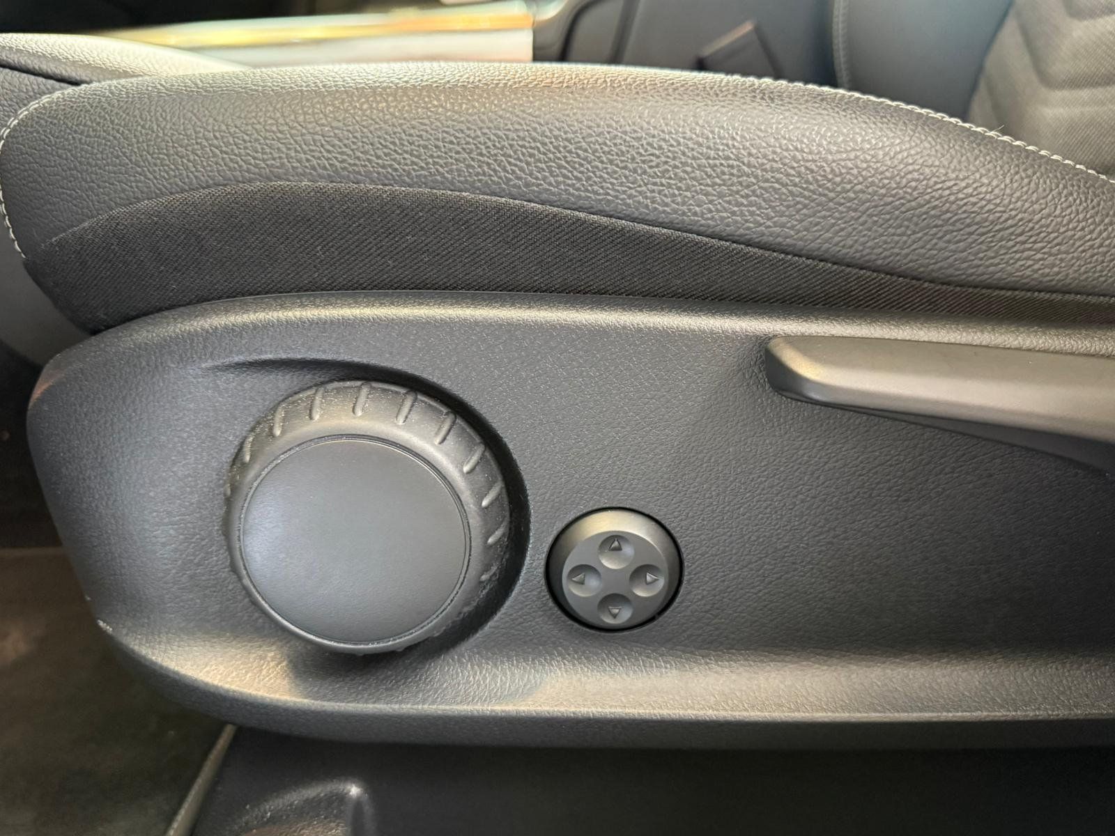 Fahrzeugabbildung Mercedes-Benz B 200 PROGRESSIVE KAMER+EASYPACK+LED+CARPLAY+DAB