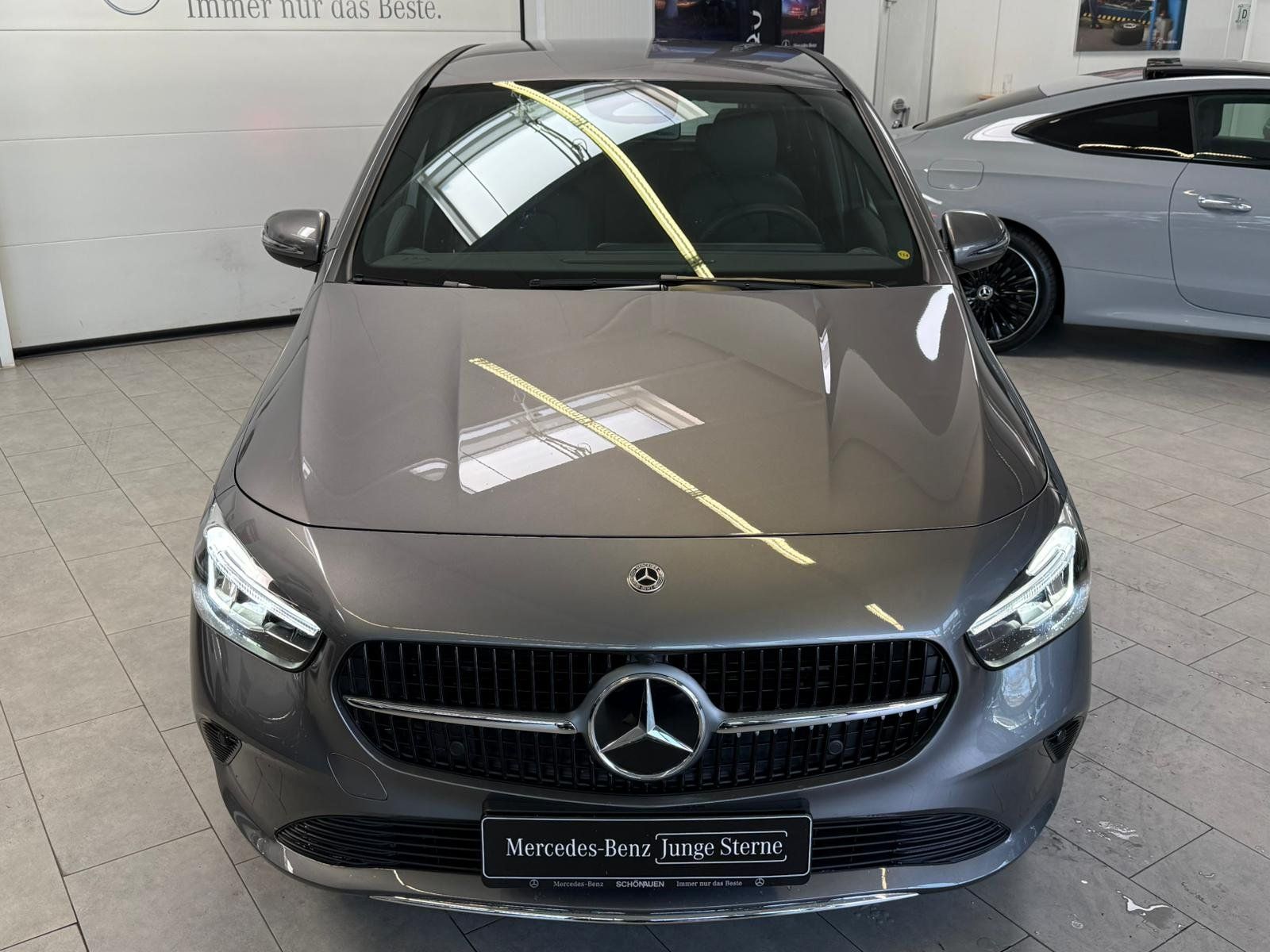 Fahrzeugabbildung Mercedes-Benz B 200 PROGRESSIVE KAMER+EASYPACK+LED+CARPLAY+DAB