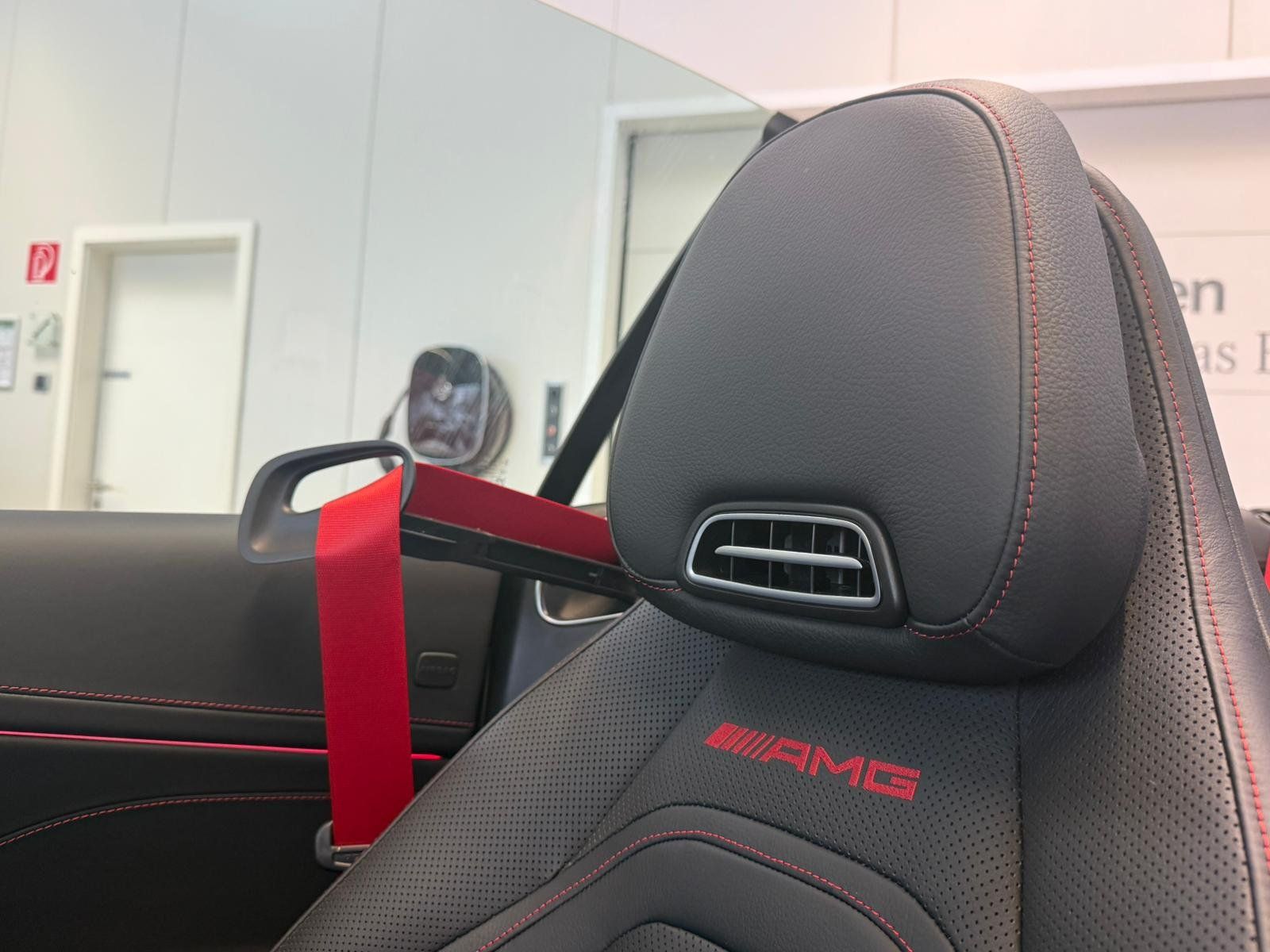 Fahrzeugabbildung Mercedes-Benz CLE 53 4M+ Cabriolet SITZKLI+BURM+NIGHT+MEMO+360