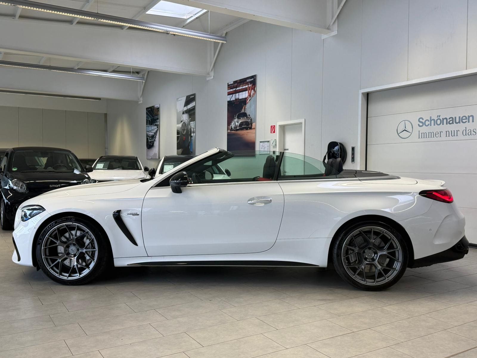 Fahrzeugabbildung Mercedes-Benz CLE 53 4M+ Cabriolet SITZKLI+BURM+NIGHT+MEMO+360