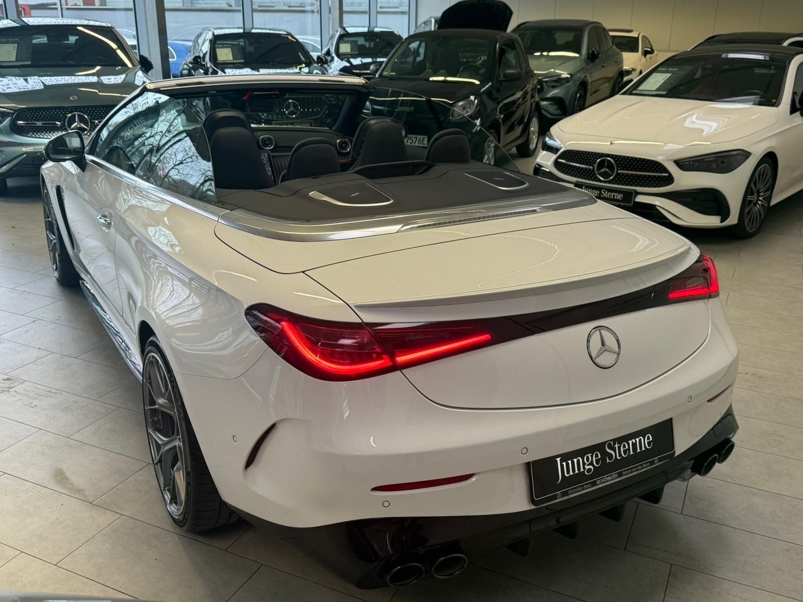 Fahrzeugabbildung Mercedes-Benz CLE 53 4M+ Cabriolet SITZKLI+BURM+NIGHT+MEMO+360