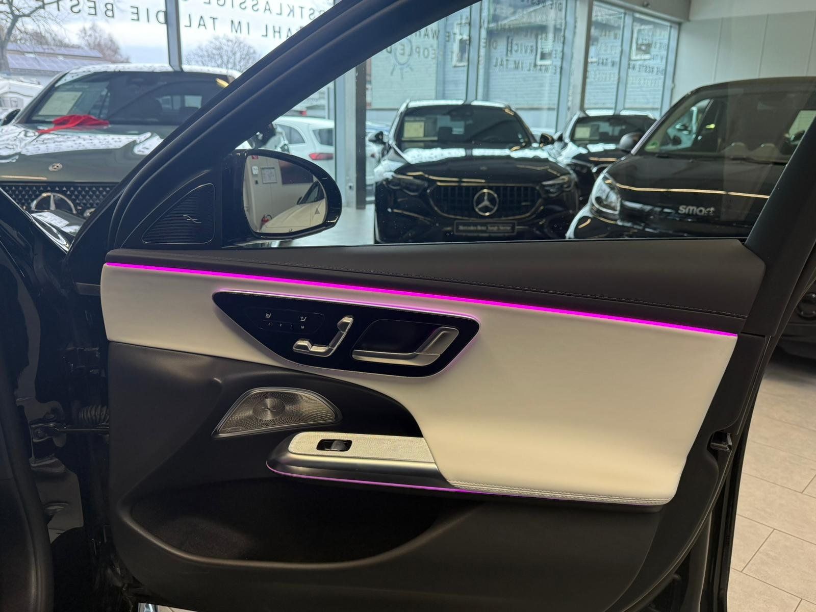 Fahrzeugabbildung Mercedes-Benz E 53 Hybrid 4M+ T DYN.PLUS+BURM4D+NIGHTII+MEMORY