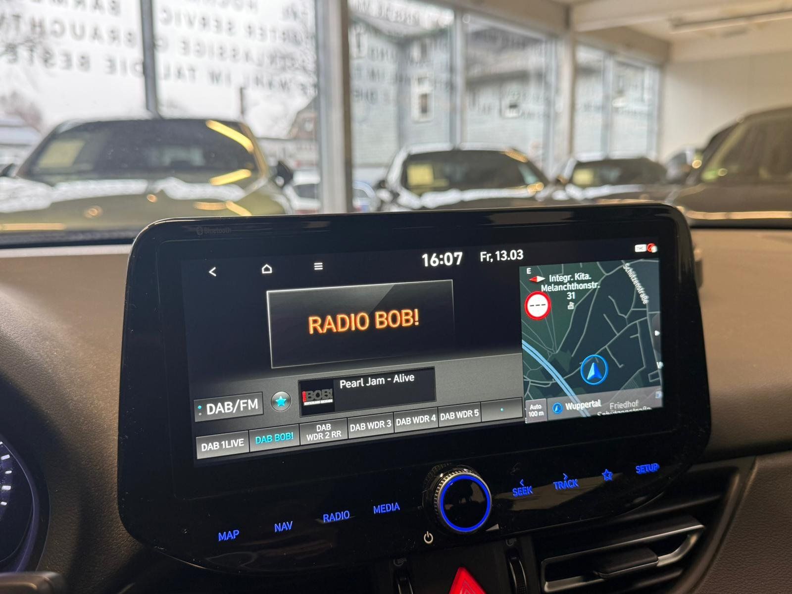 Fahrzeugabbildung Hyundai i30 1.5 TGDI KAMERA+KLIMA+LED+TEMPOMAT+SITZHZ+