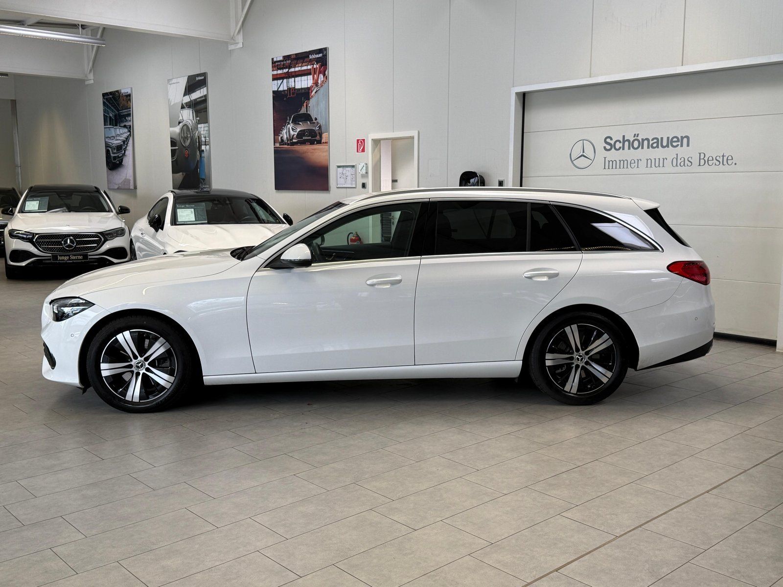 Fahrzeugabbildung Mercedes-Benz C 200 T Avantgarde MEMORY+AHK+TOTW+KAMERA+CARPL.