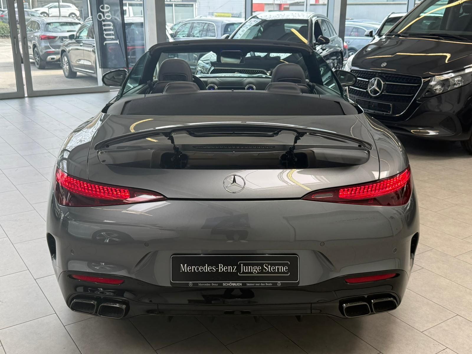 Fahrzeugabbildung Mercedes-Benz SL63 4M+ KERAMIK+FAP+DISTR+NIGHT+BURM+EDW+MEMORY