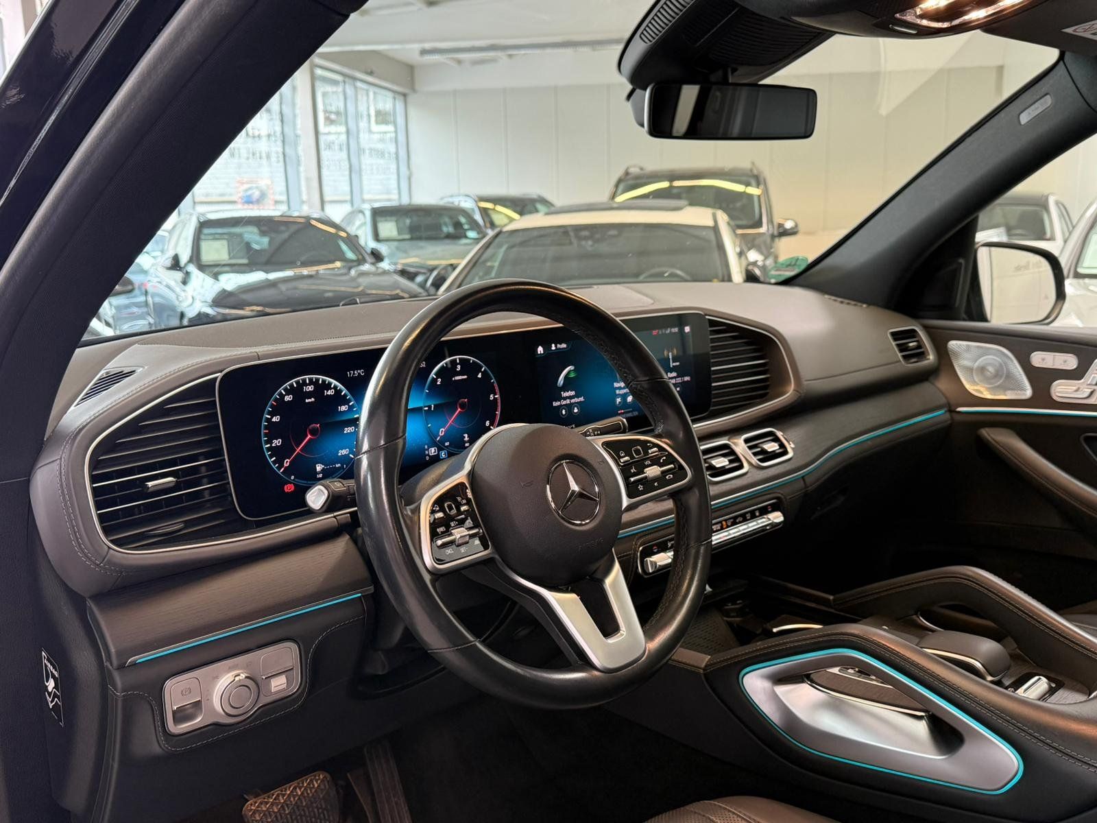 Fahrzeugabbildung Mercedes-Benz GLE 400 d 4M AMG AIRMATIC+AHK+FAP+PANO+MBEAM+7SI