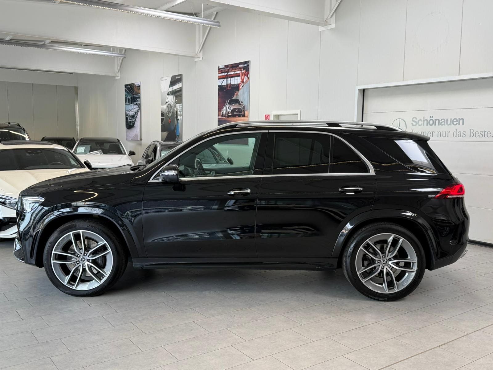 Fahrzeugabbildung Mercedes-Benz GLE 400 d 4M AMG AIRMATIC+AHK+FAP+PANO+MBEAM+7SI