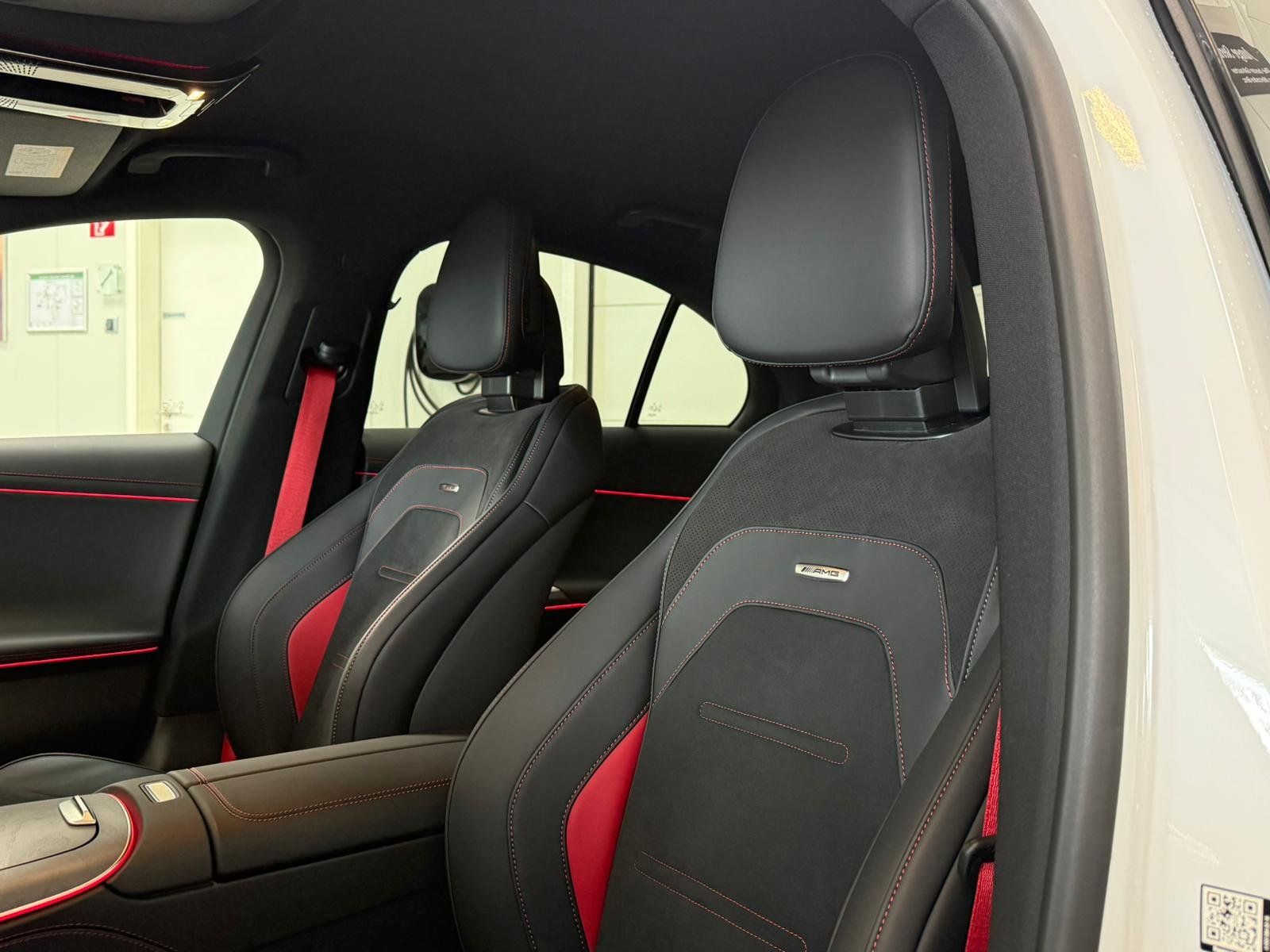 Fahrzeugabbildung Mercedes-Benz E53 Hybrid 4M+ DISTR+KEYLESS+MEMORY+360°+CARPLAY