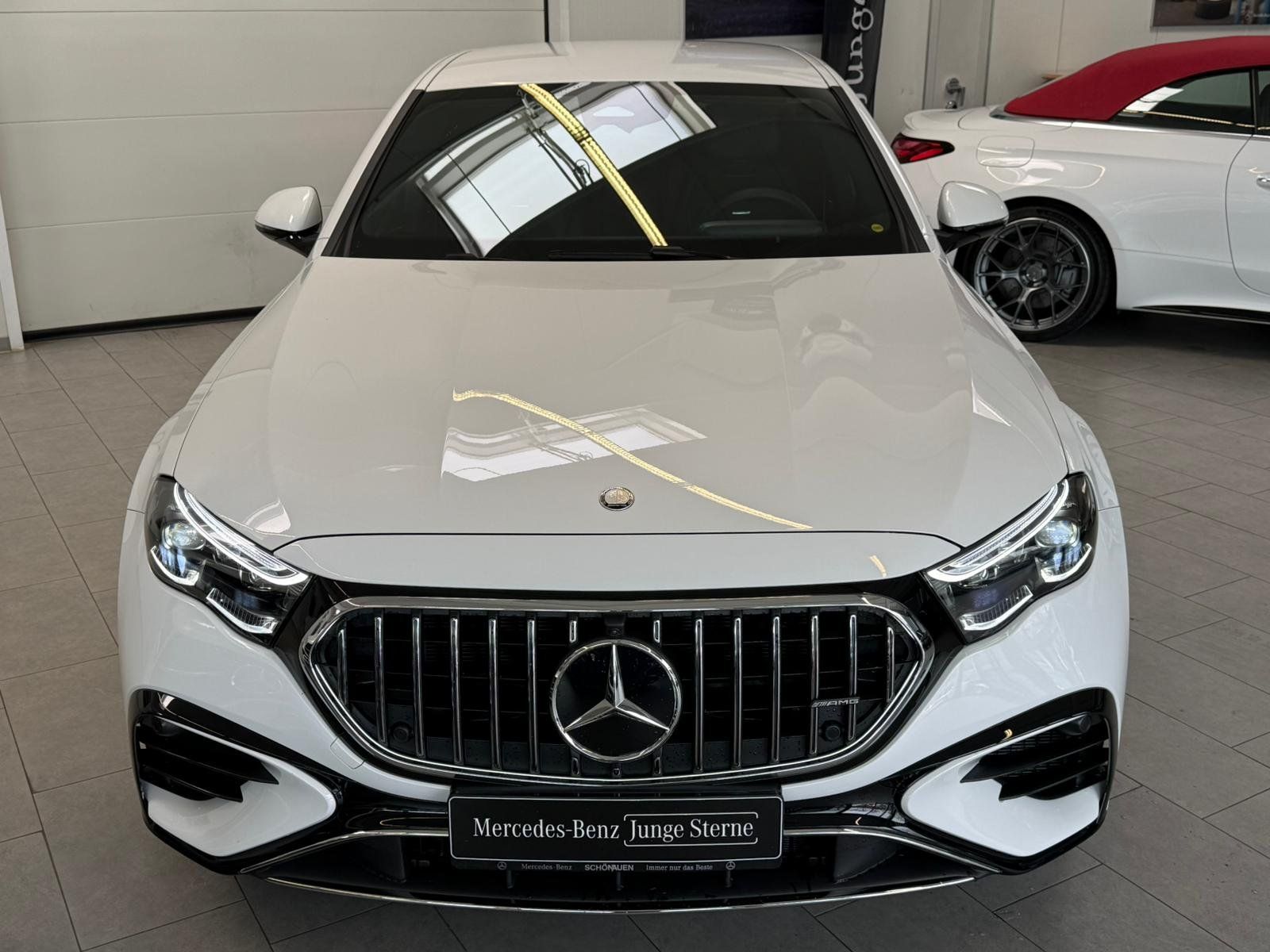 Fahrzeugabbildung Mercedes-Benz E53 Hybrid 4M+ DISTR+KEYLESS+MEMORY+360°+CARPLAY