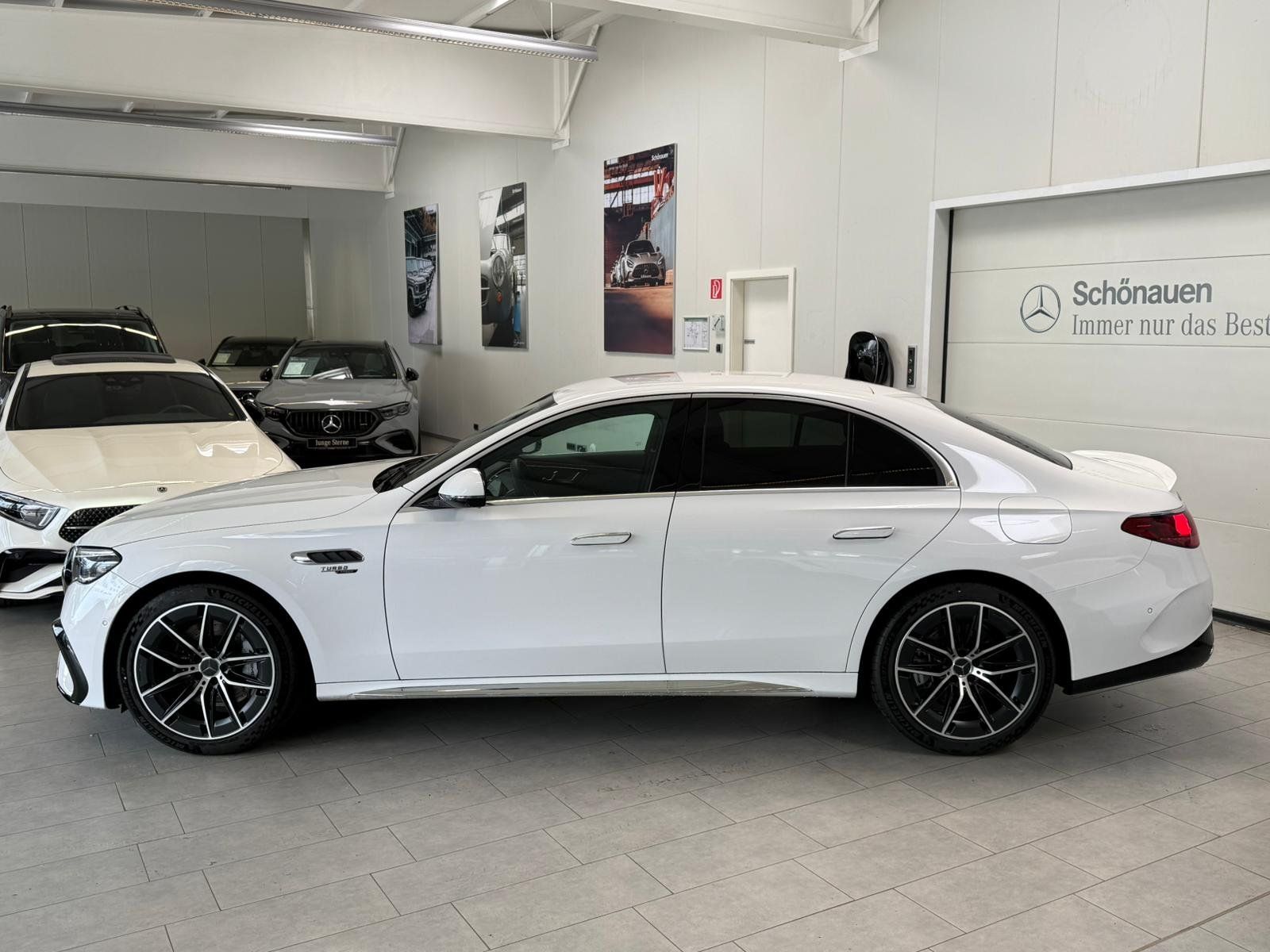 Fahrzeugabbildung Mercedes-Benz E53 Hybrid 4M+ DISTR+KEYLESS+MEMORY+360°+CARPLAY