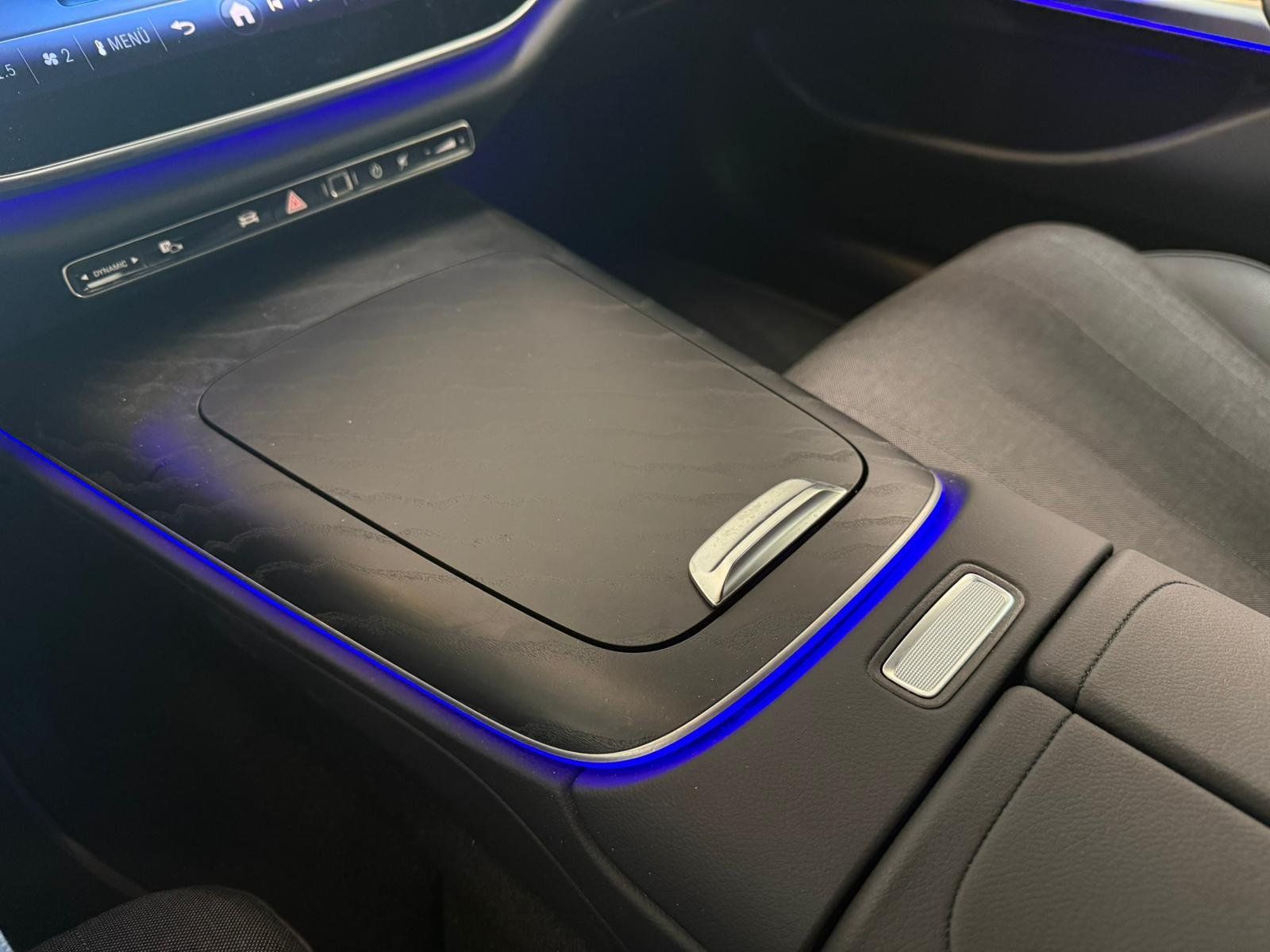 Fahrzeugabbildung Mercedes-Benz E 220 d ADVANCED PLUS+DISTR+360°+KEYLESS+MEMORY