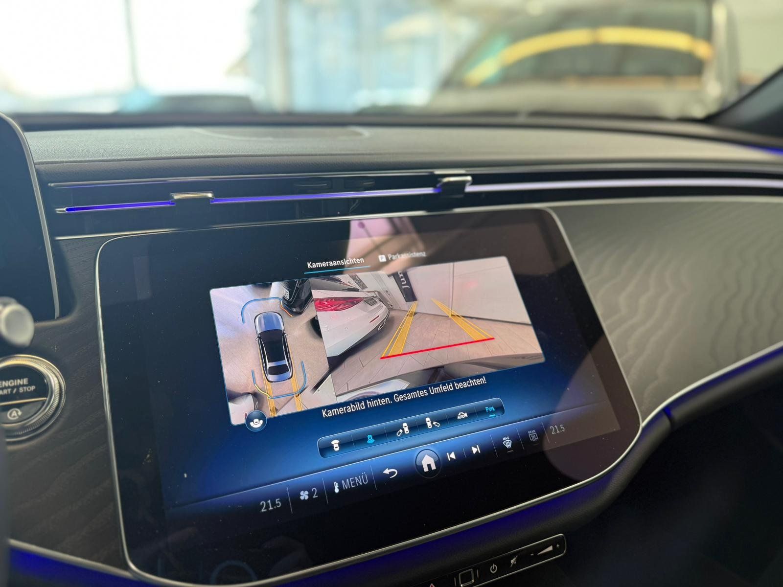 Fahrzeugabbildung Mercedes-Benz E 220 d ADVANCED PLUS+DISTR+360°+KEYLESS+MEMORY